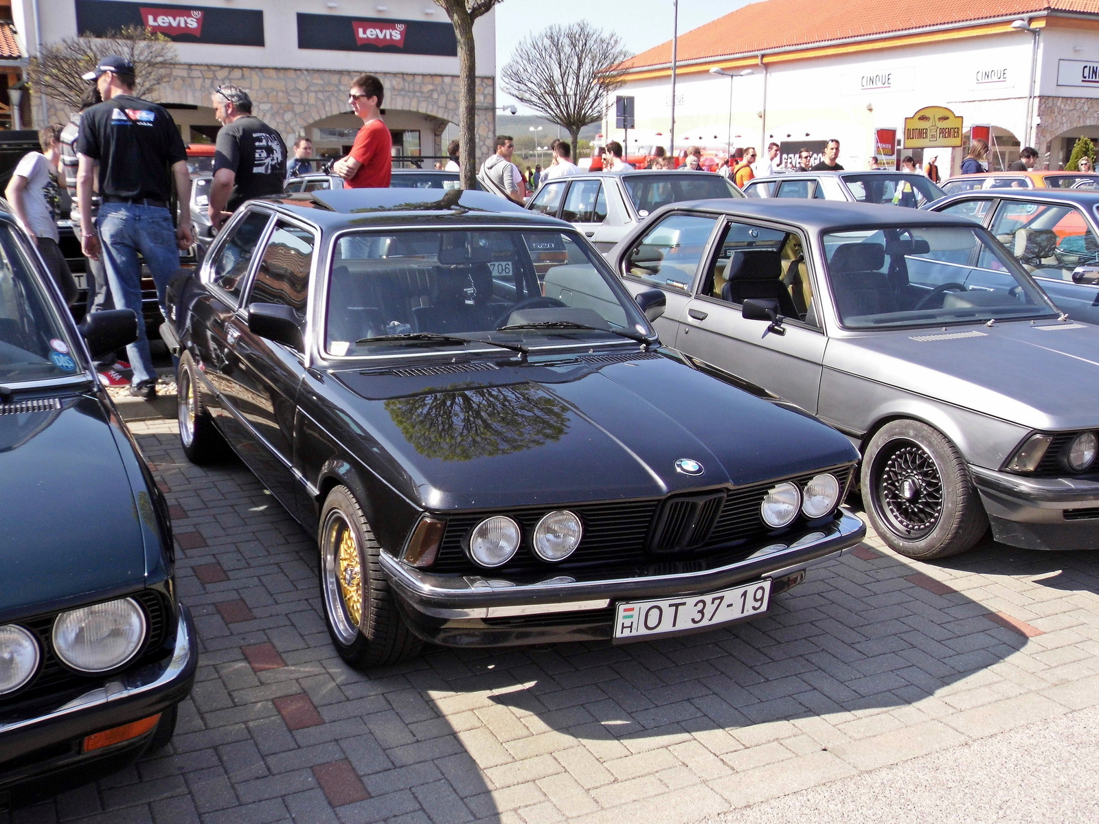 BMW 321