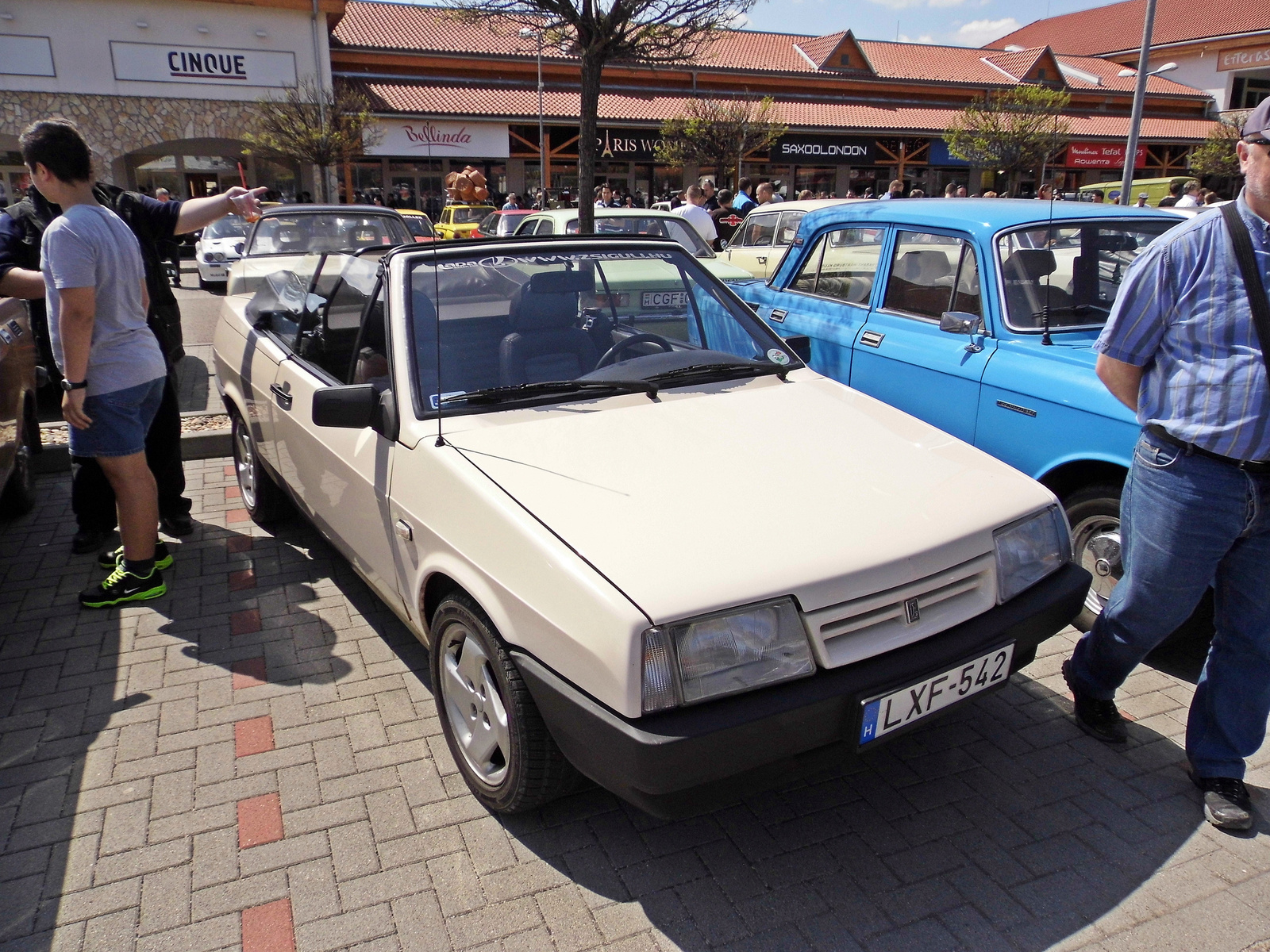 Lada Samara