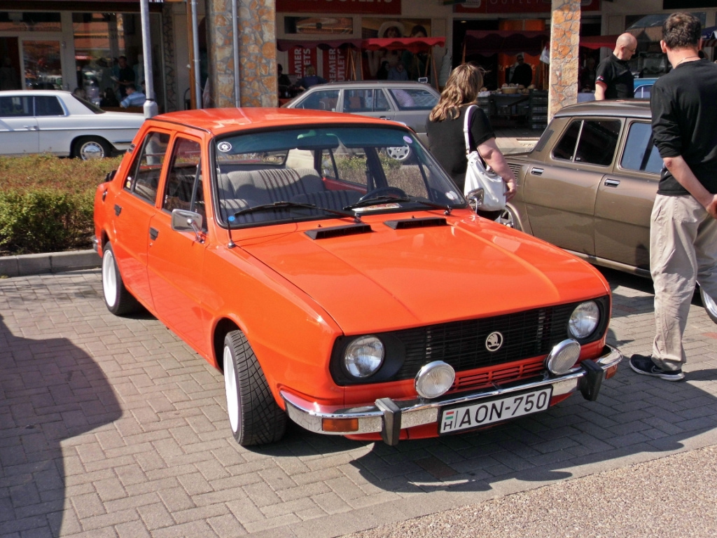 Skoda 105