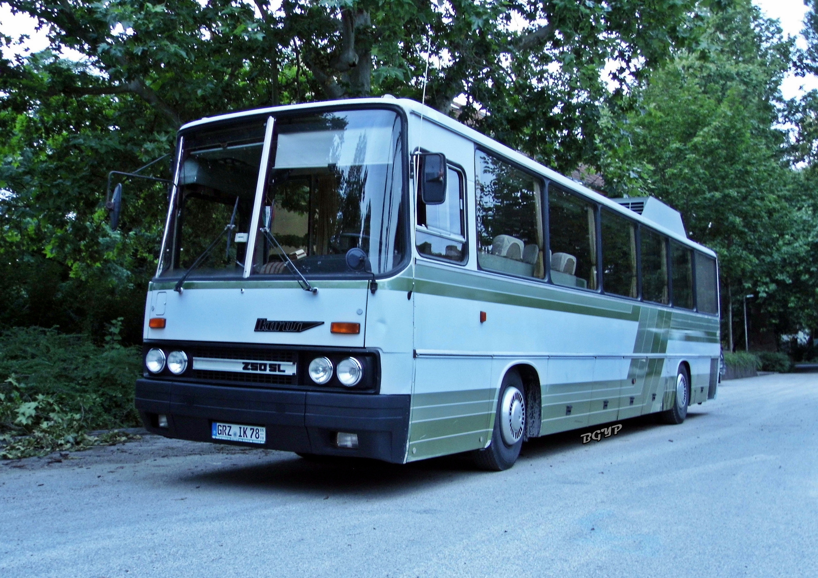 Ikarus 250 автодом