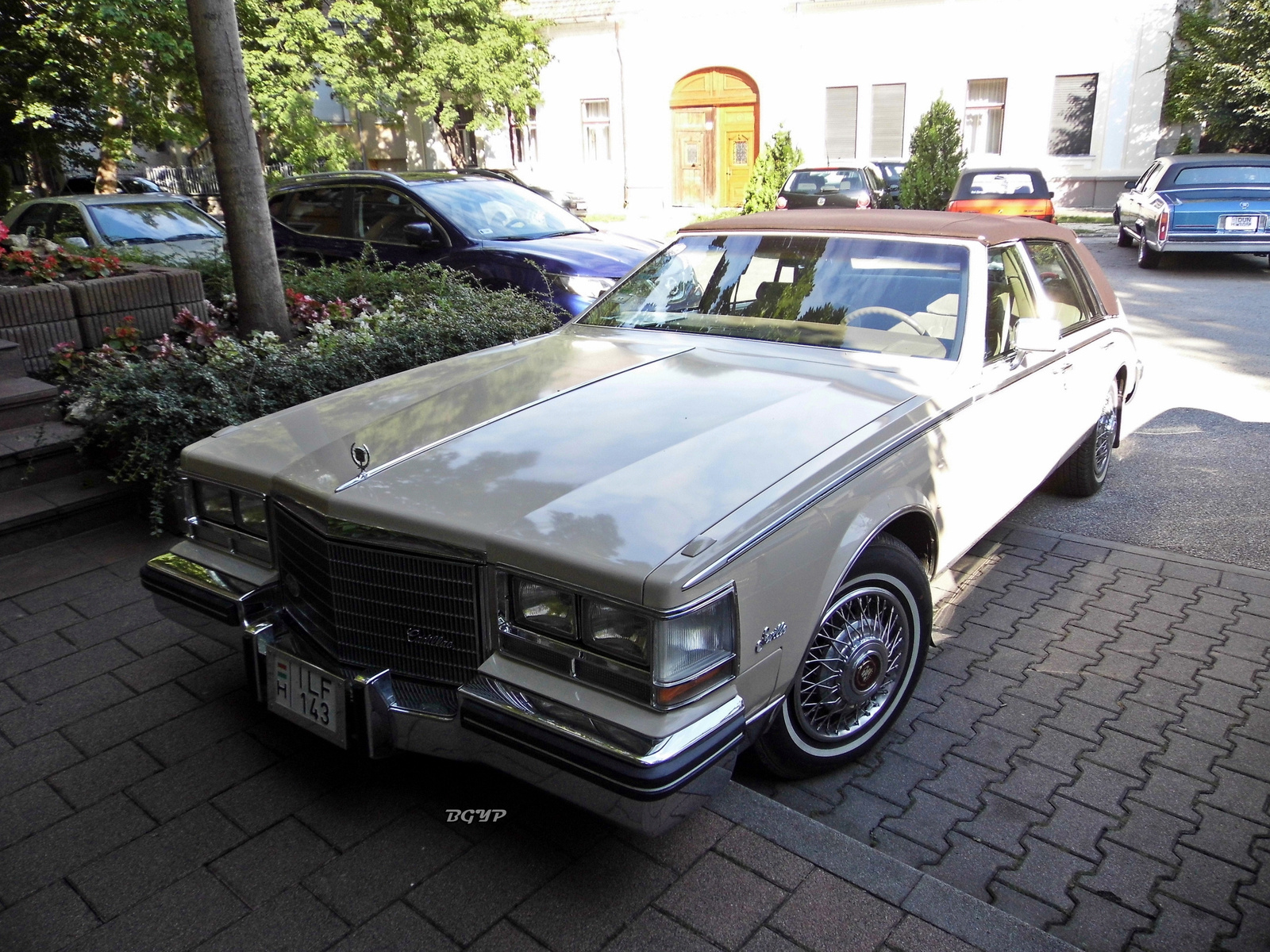 Cadillac Seville