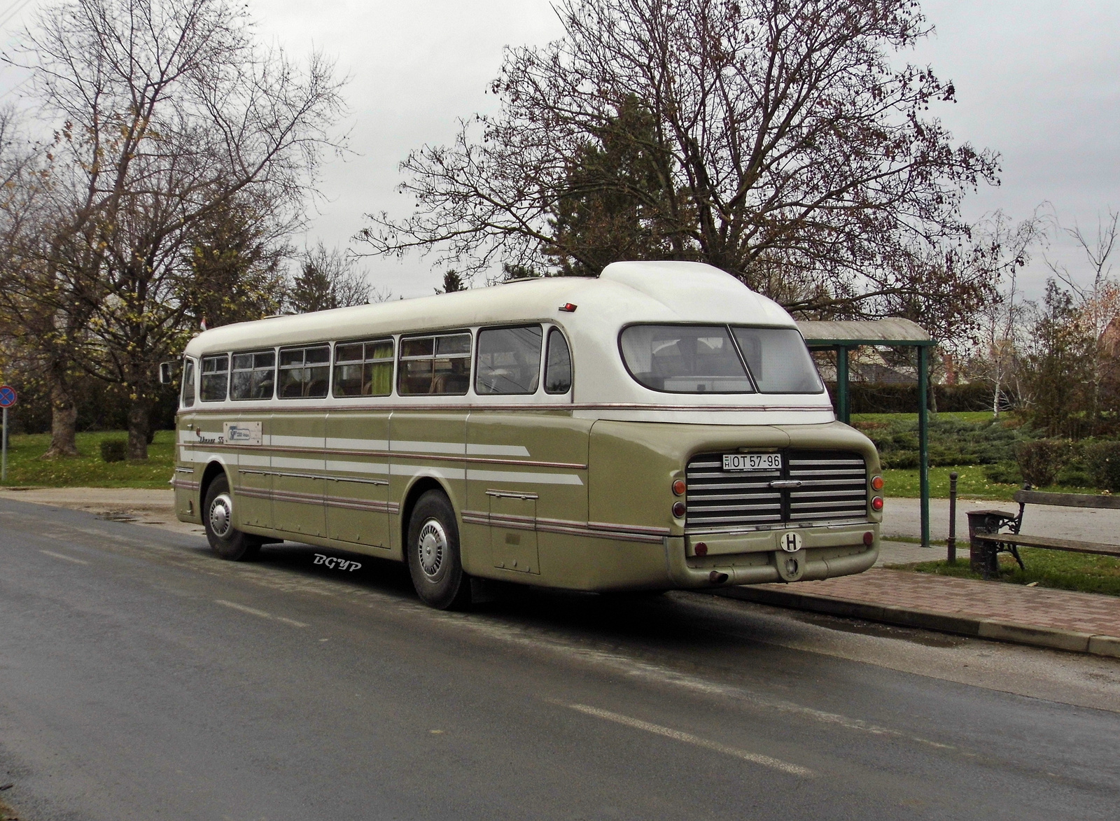 Ikarus 55.21 (OT 57-96)