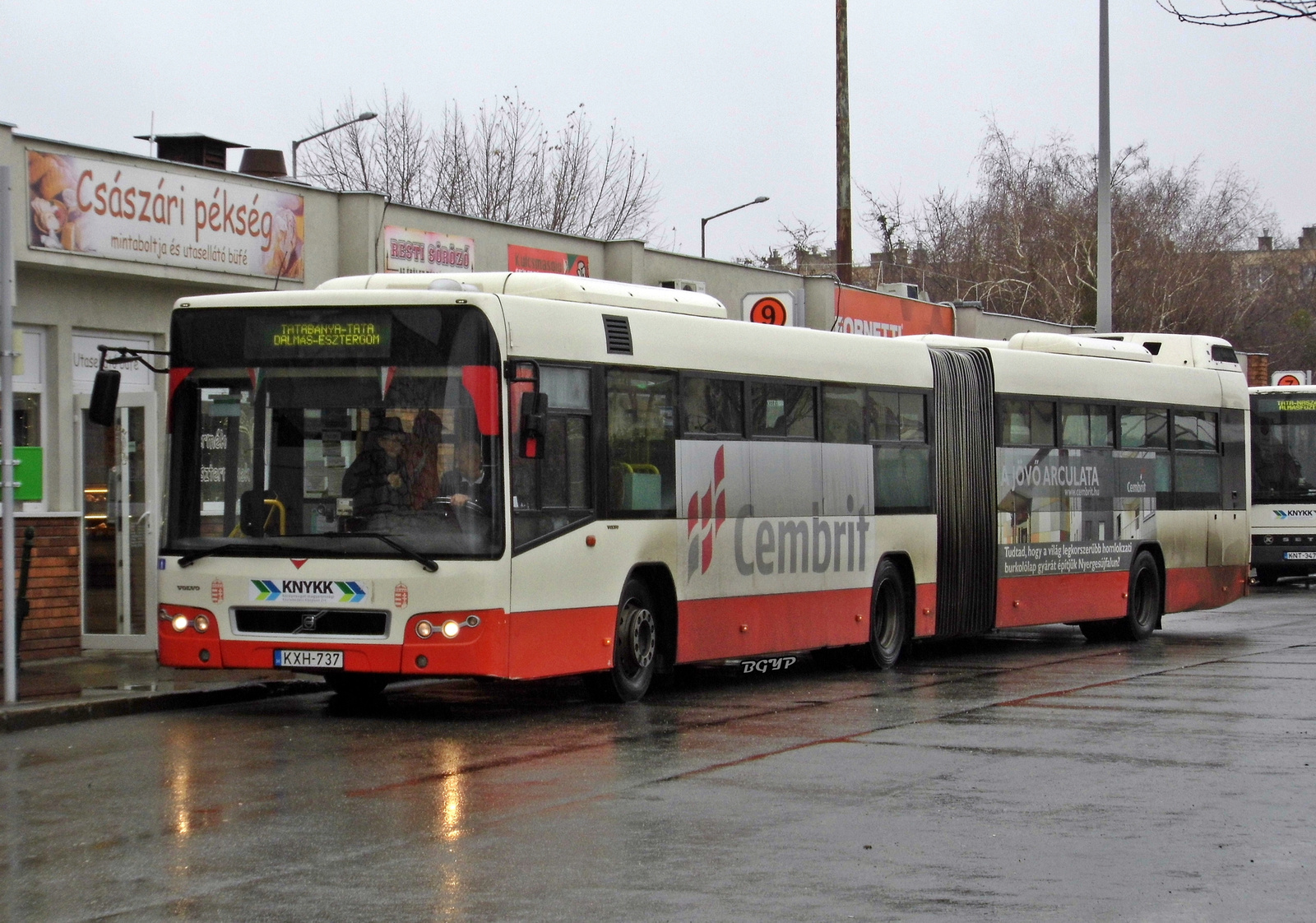 Volvo 7700A (KXH-737)