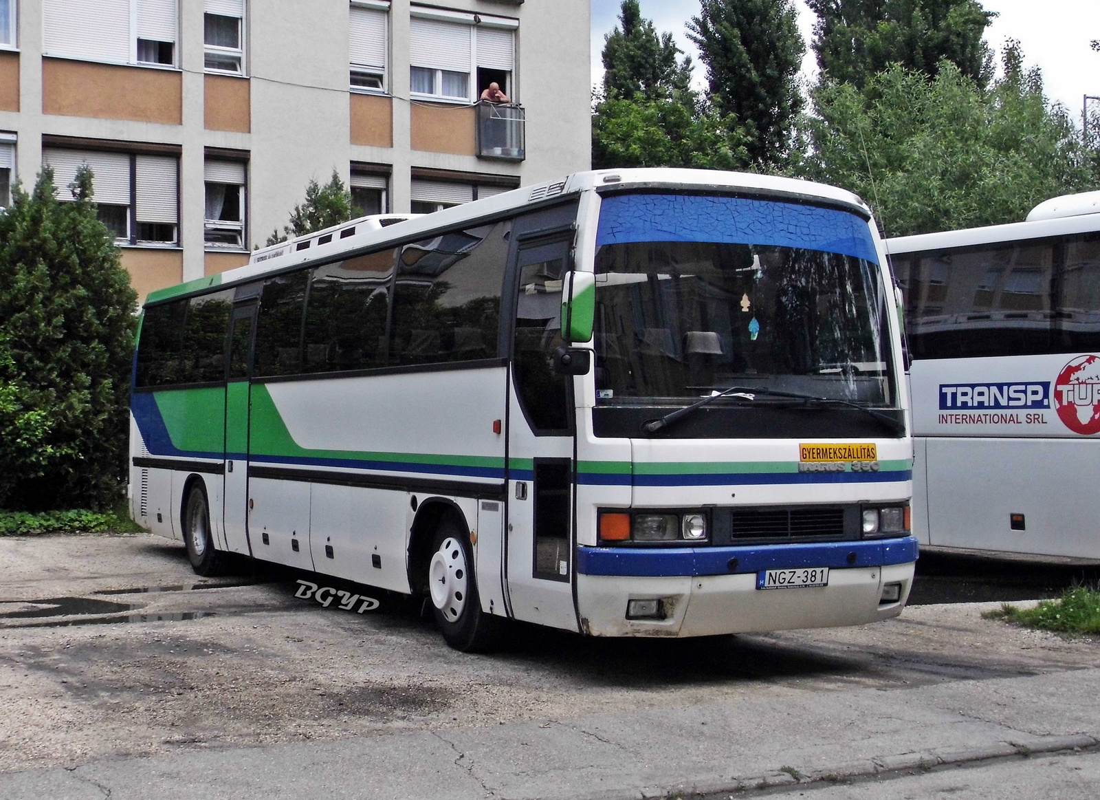 Ikarus 350.08 (NGZ-381)