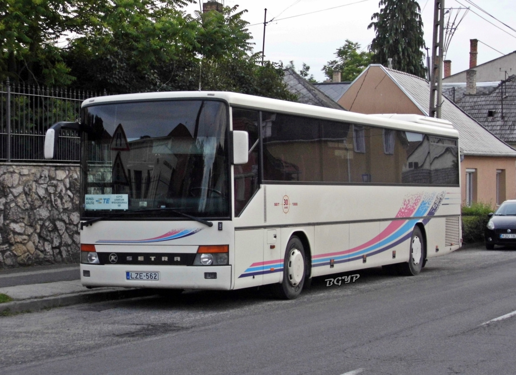 Setra S315 H (LZE-562)