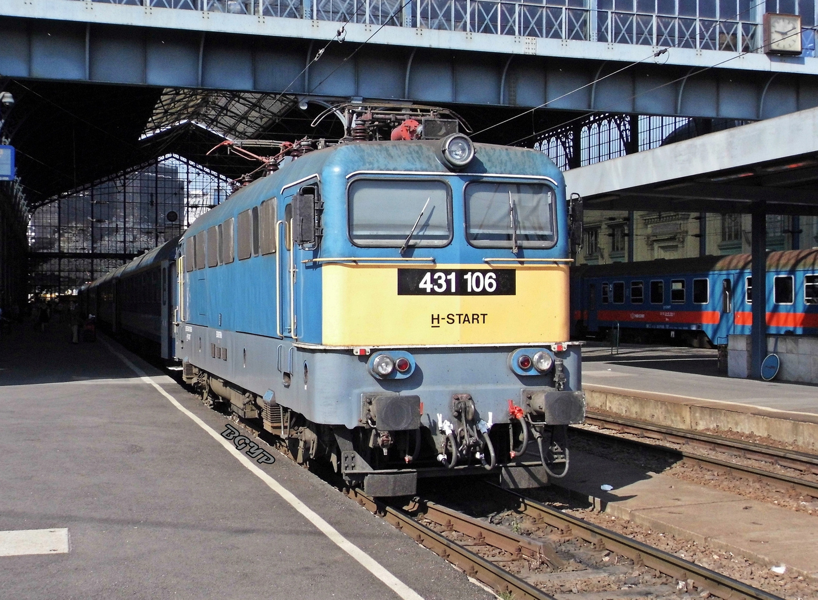 431 106