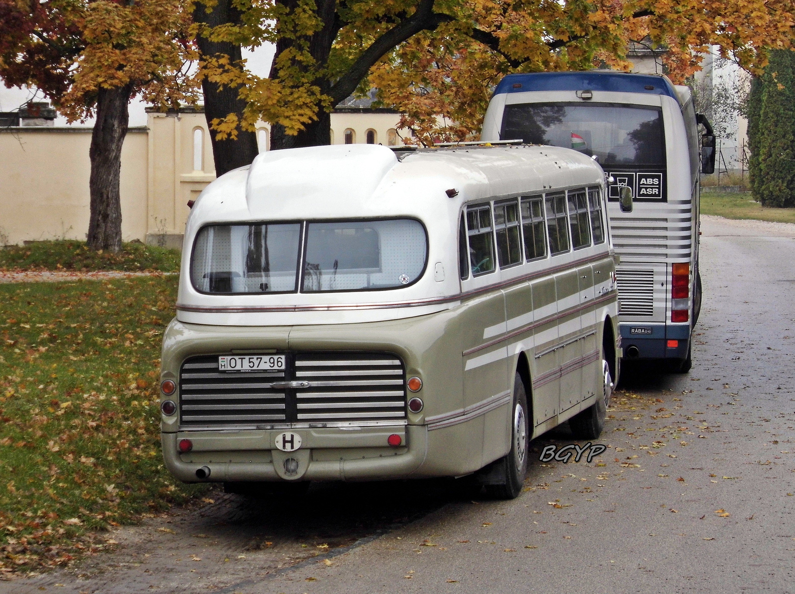 Ikarus 55.21 (OT 57-96)