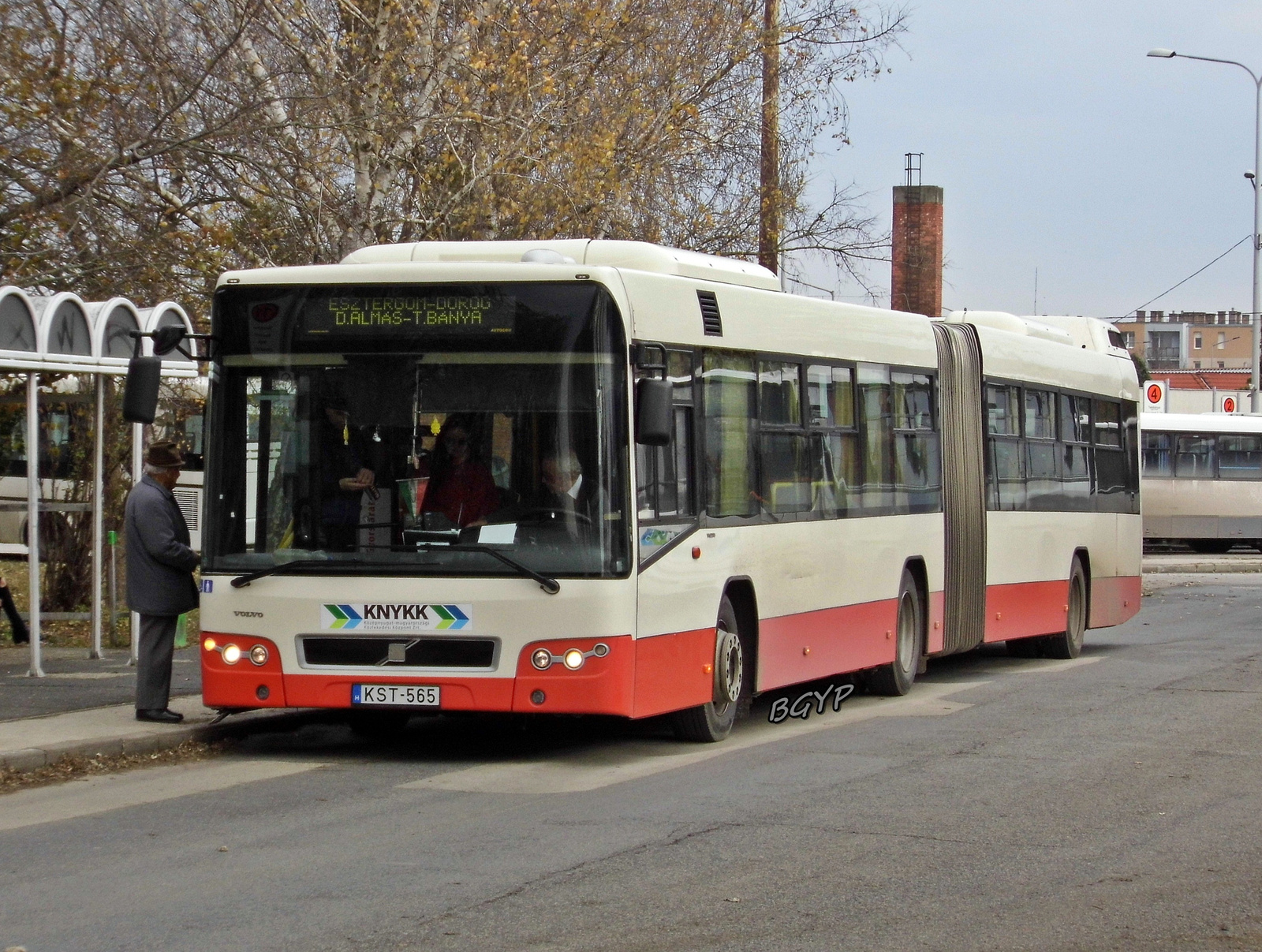 Volvo 7700A (KST-565)