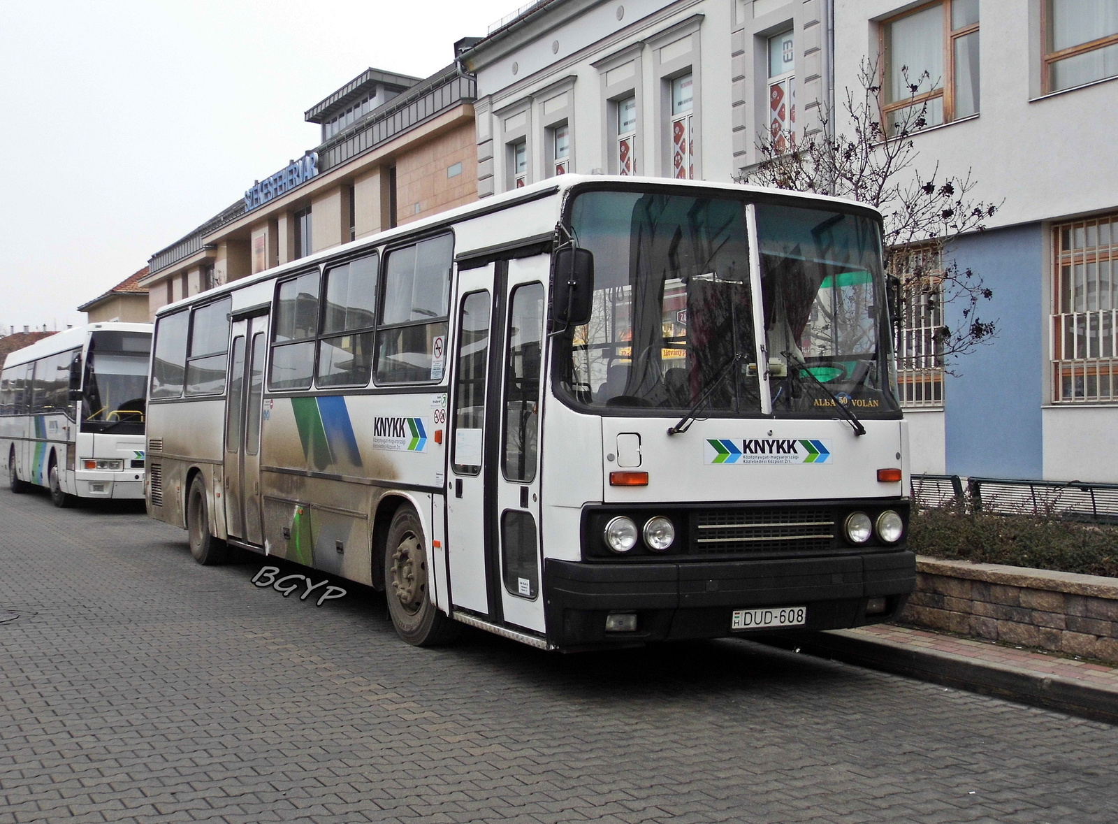 Ikarus 256.42 (DUD-608)