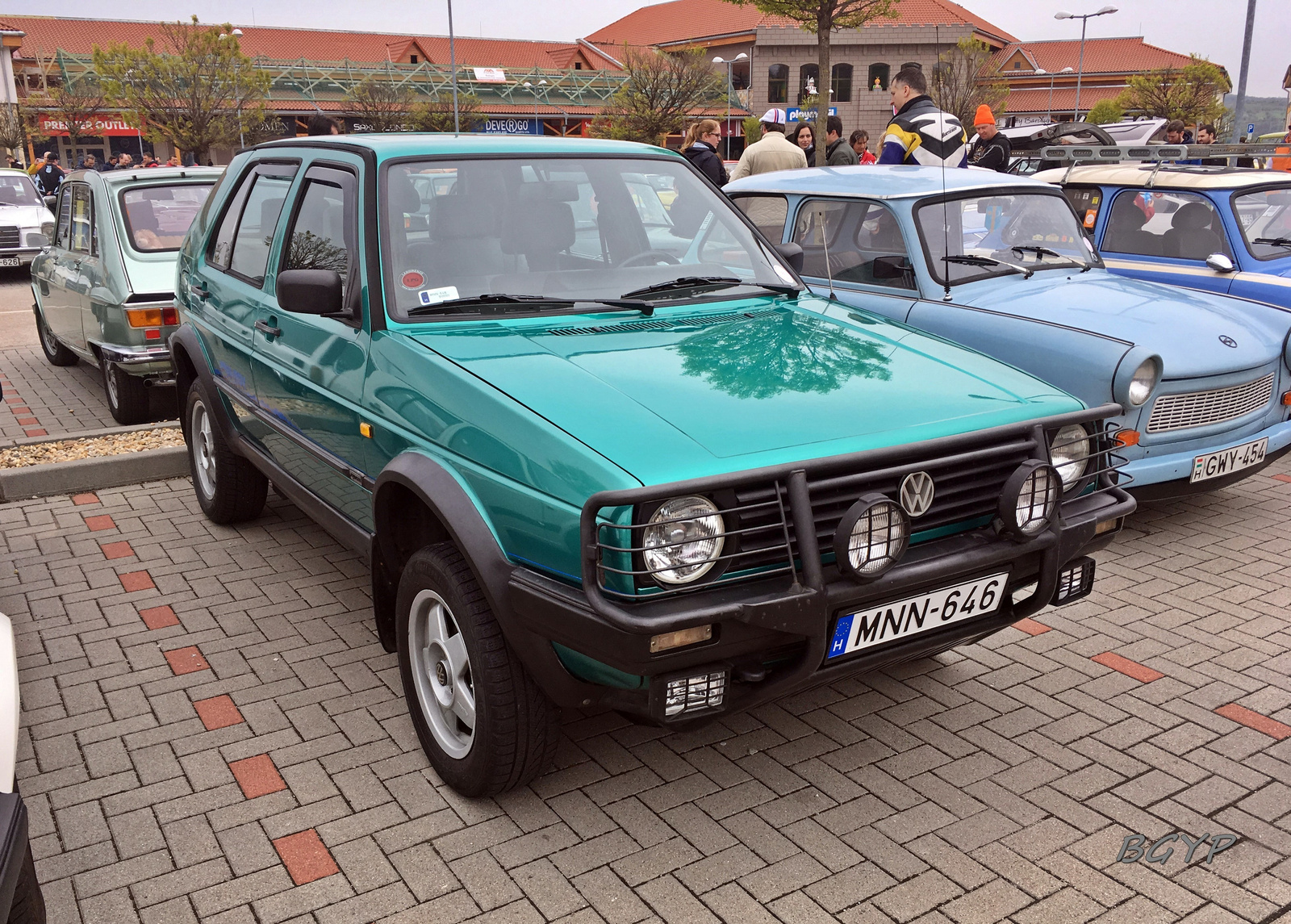 Volkswagen Golf Country