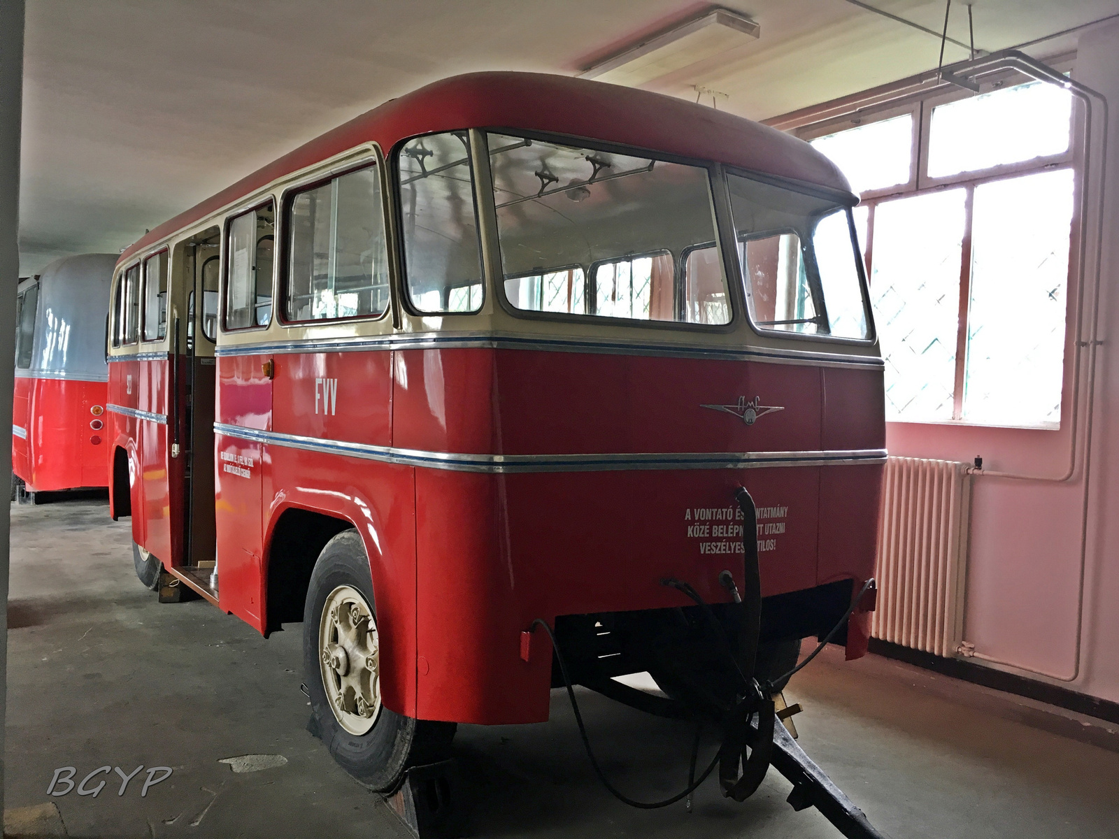 ÁMG 406 (923)