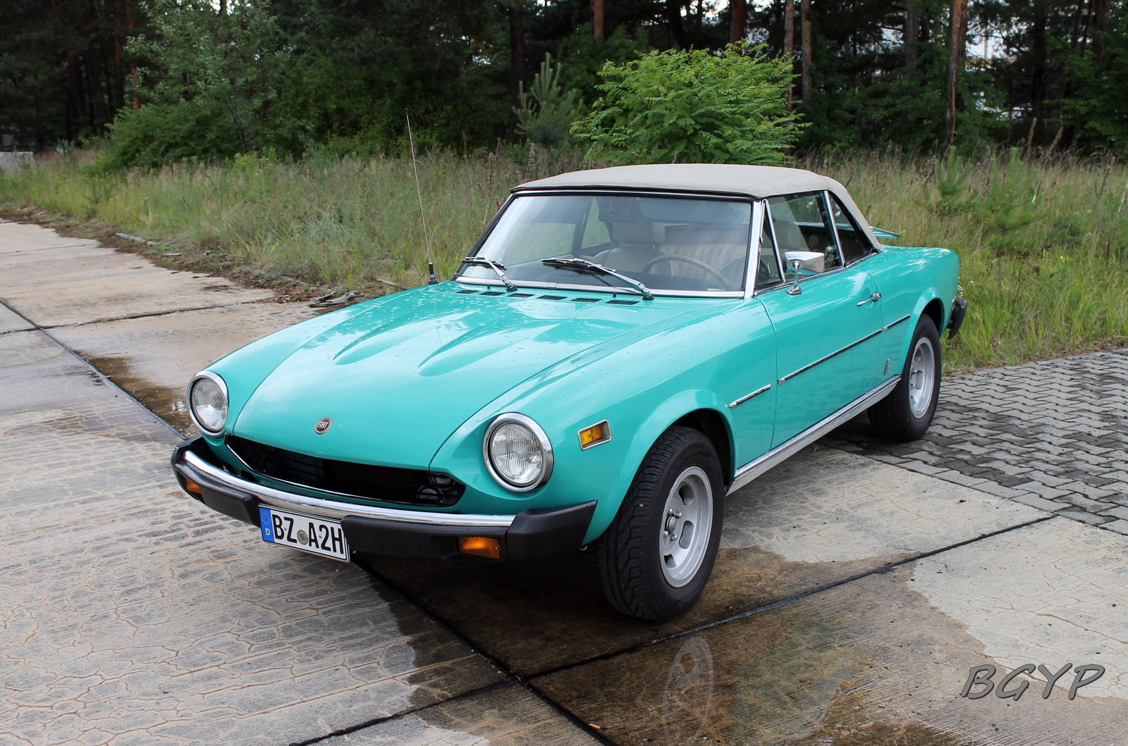 Fiat 124 Spider