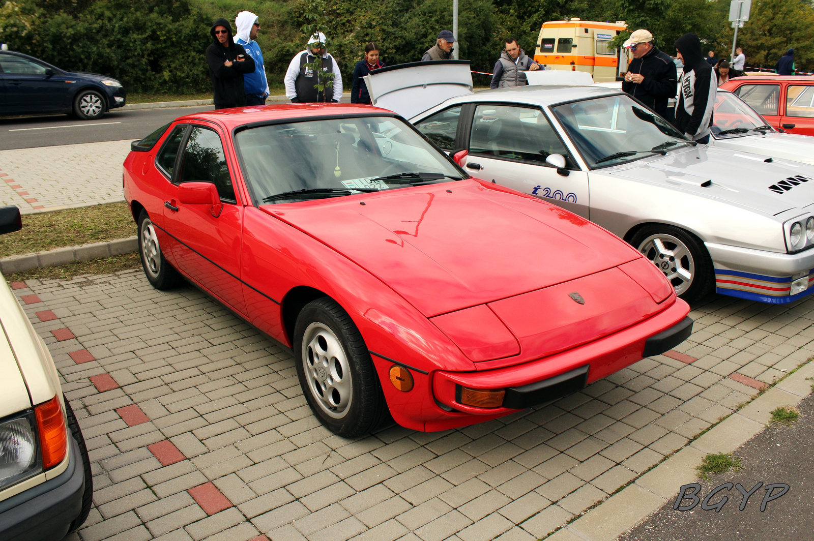 Porsche 924