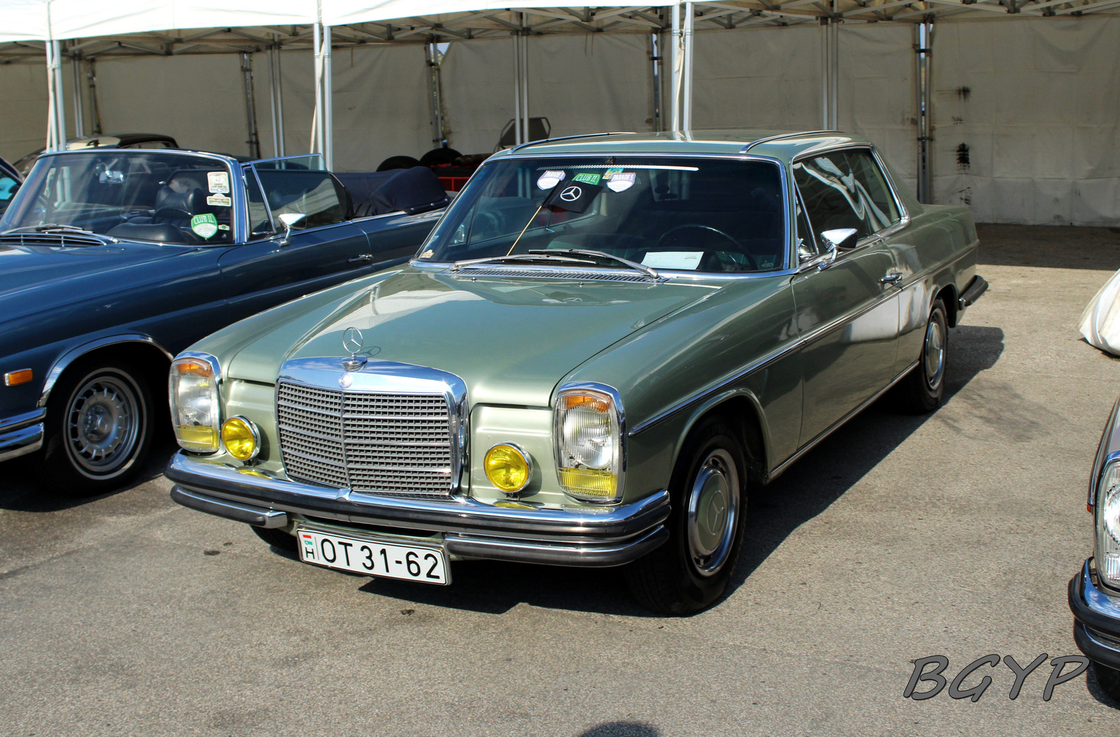 Mercedes-Benz W114 Coupe
