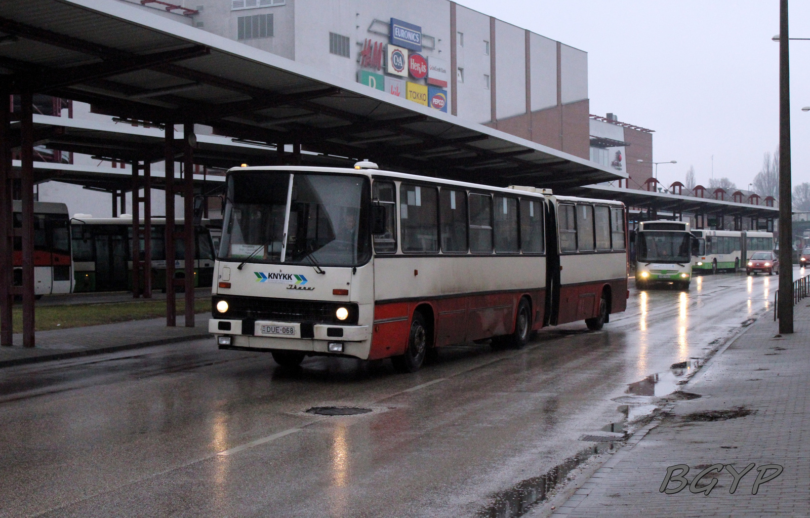 Ikarus 280.02 (DUE-068)