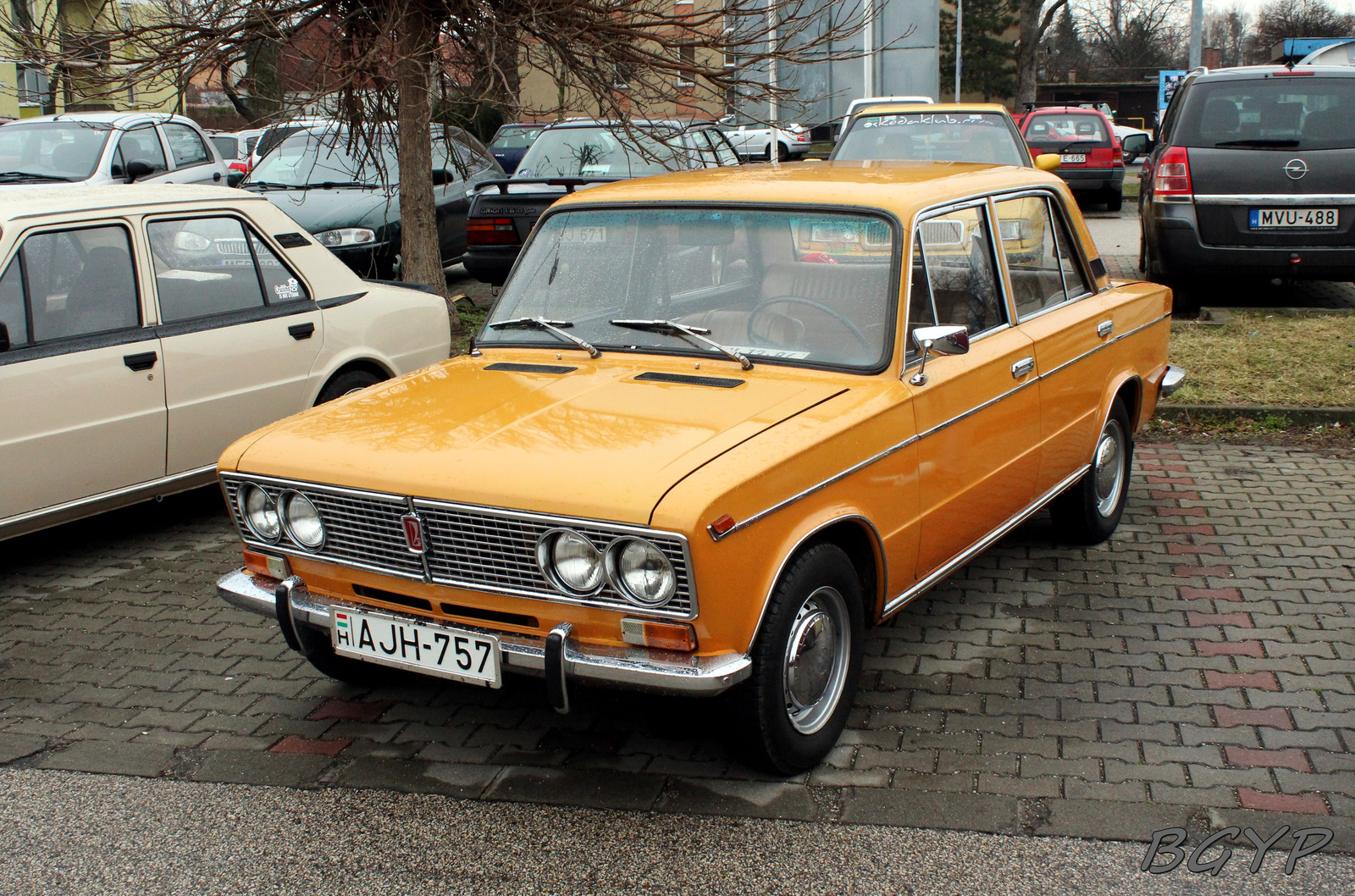 Lada 2103