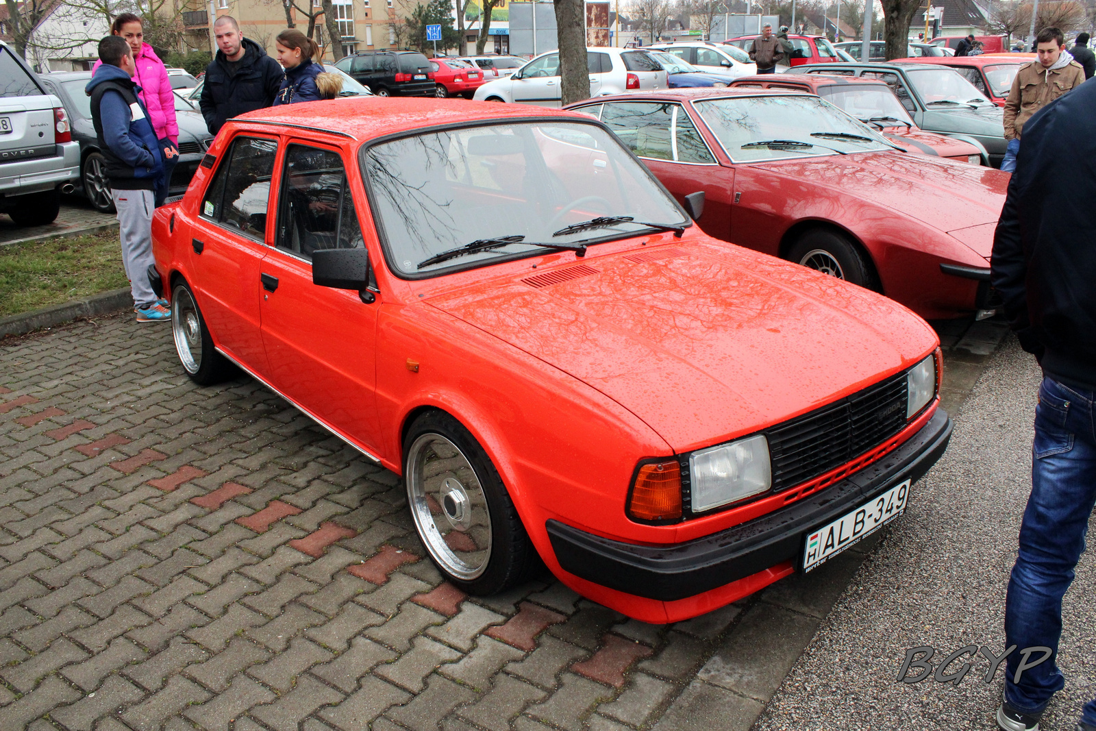 Skoda 120