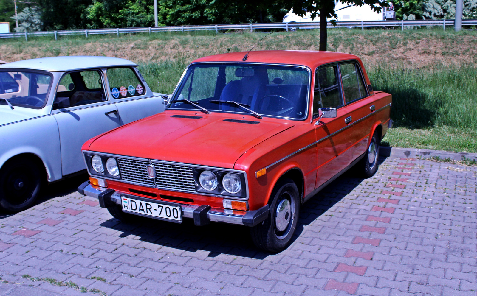 Lada 2106