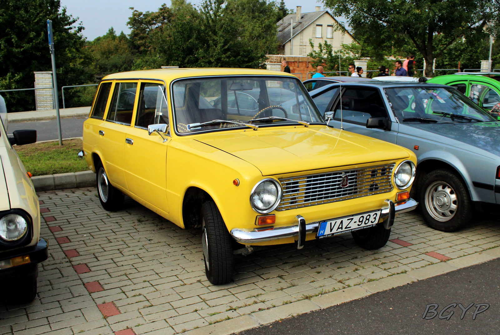 Lada 2102