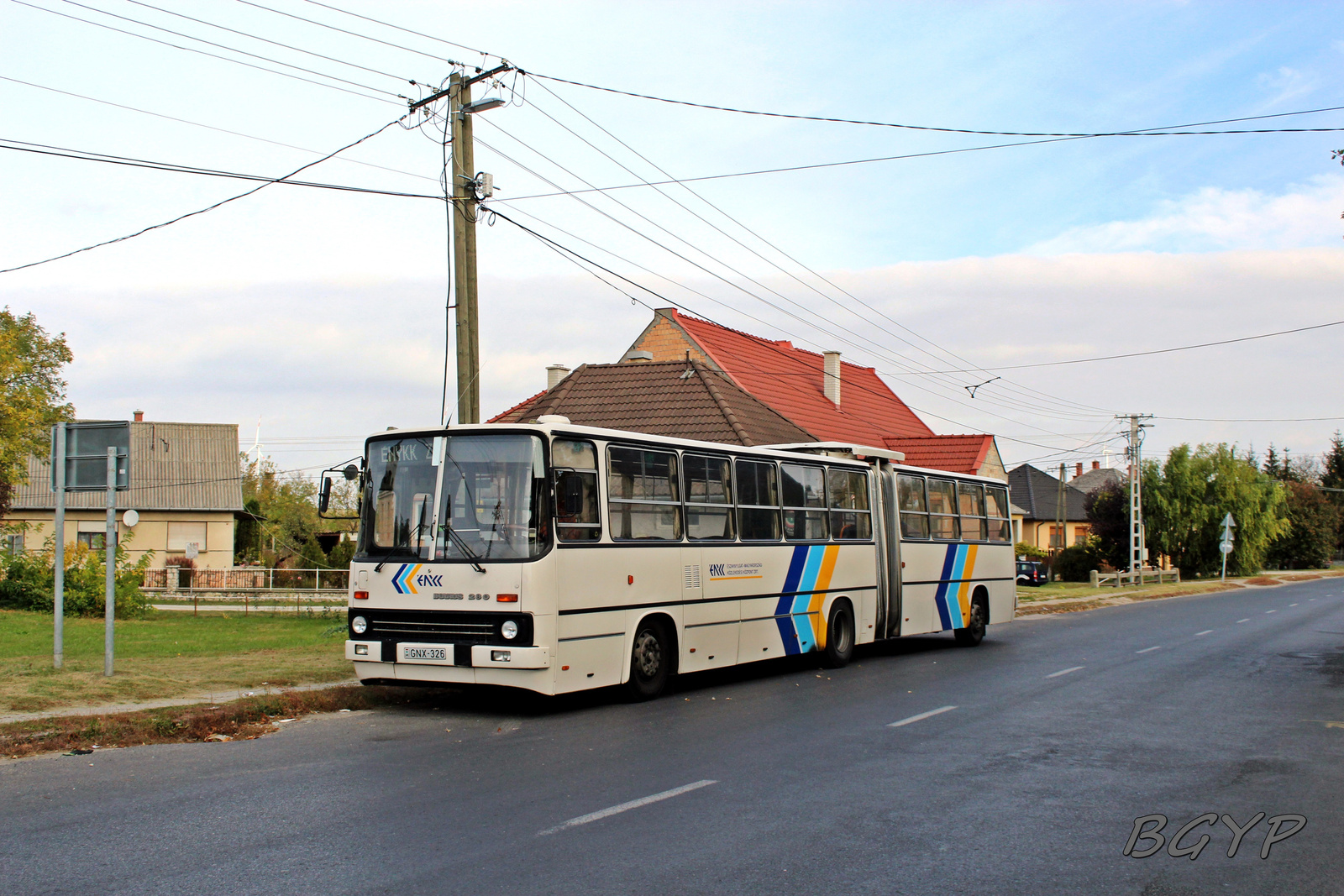 Ikarus 280.30M (GNX-326)