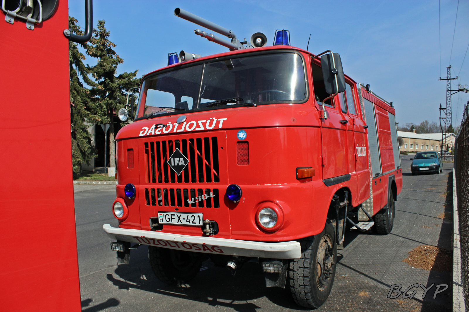 IFA W50