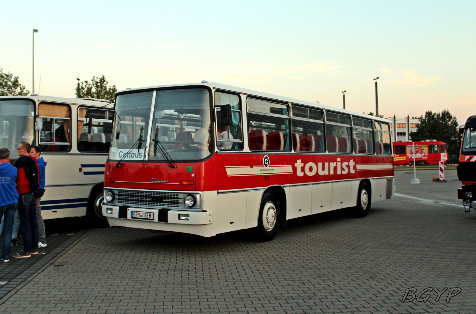 Ikarus 255.70E (GRM-I 81H)