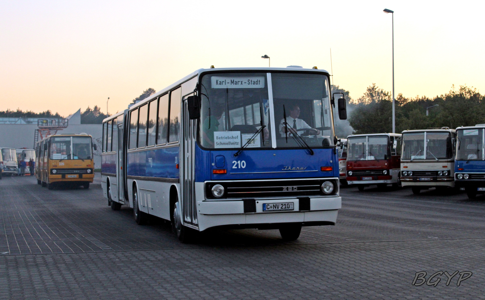 Ikarus 280.03 (C-NV 210)