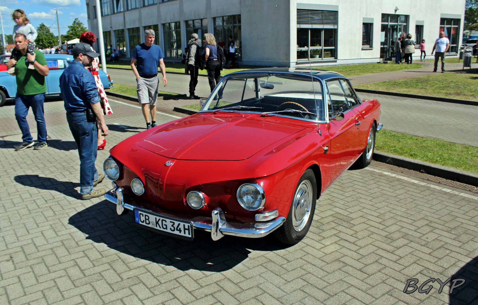 Volkswagen Karmann Ghia