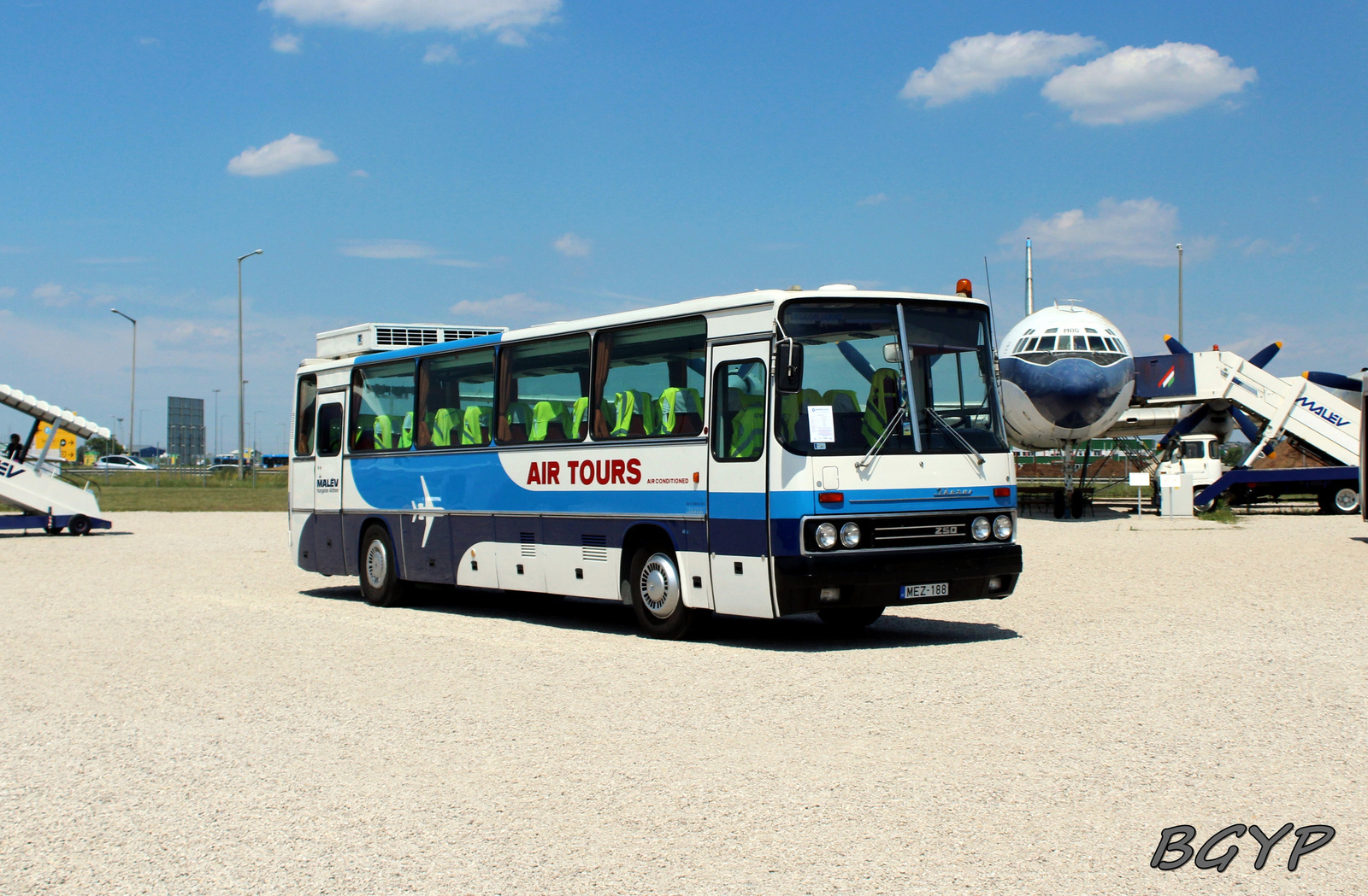 Ikarus 250.69 (MEZ-188)