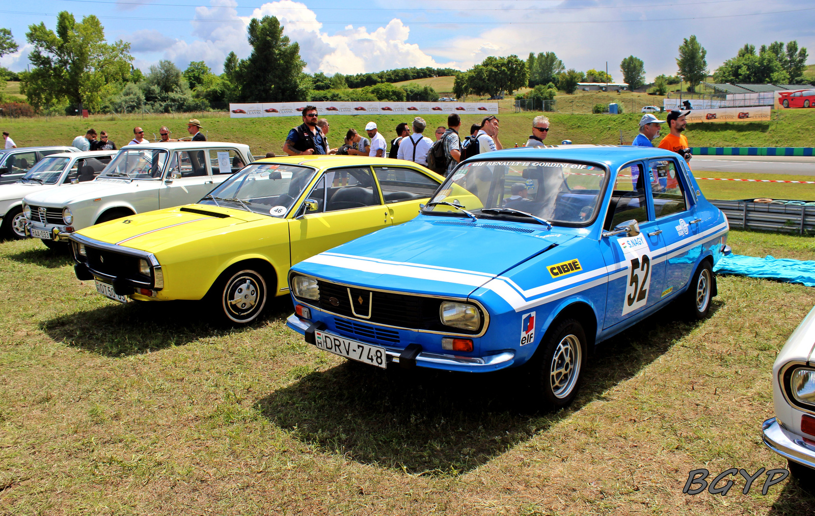 Renault 12