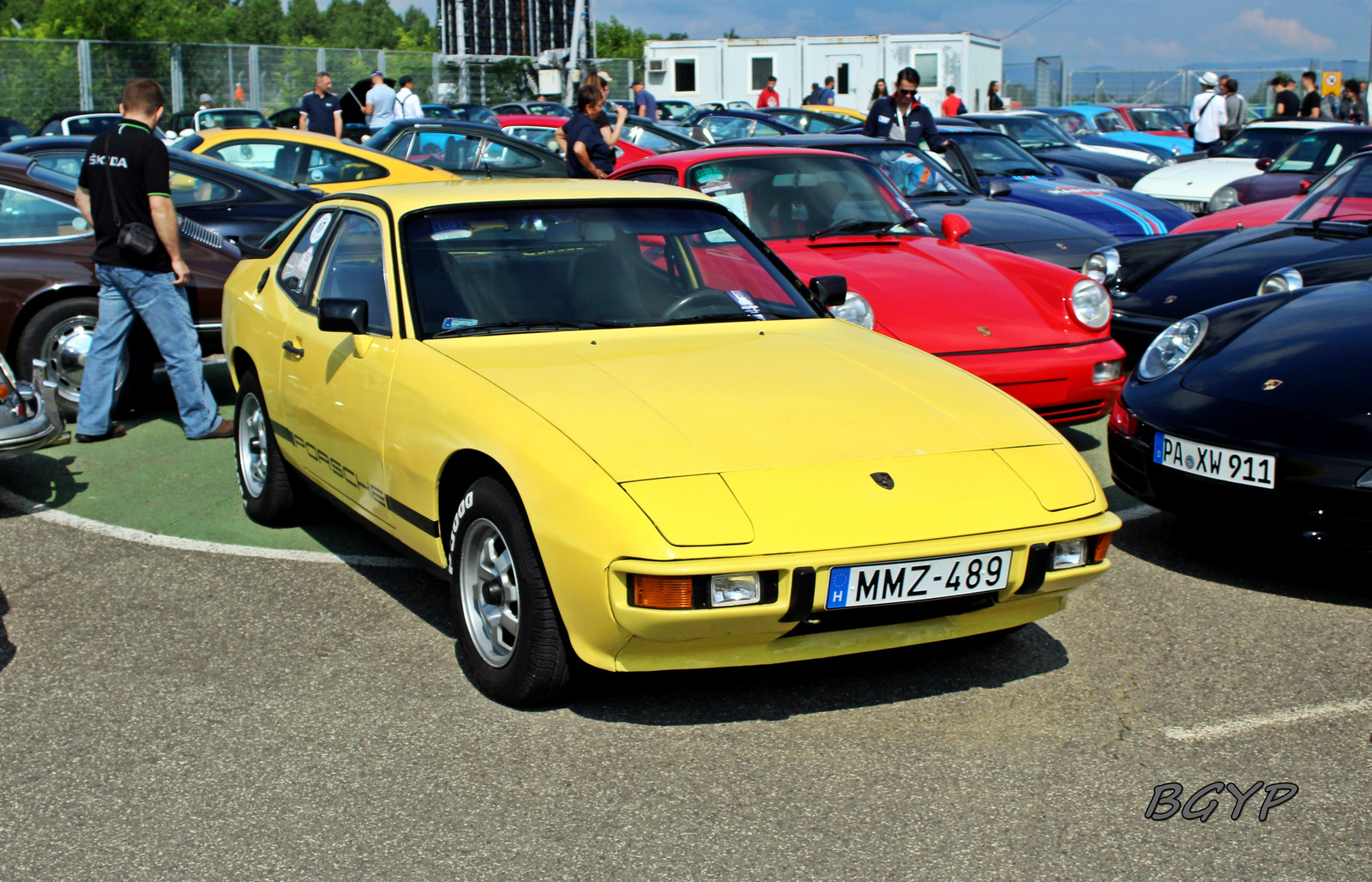 Porsche 924