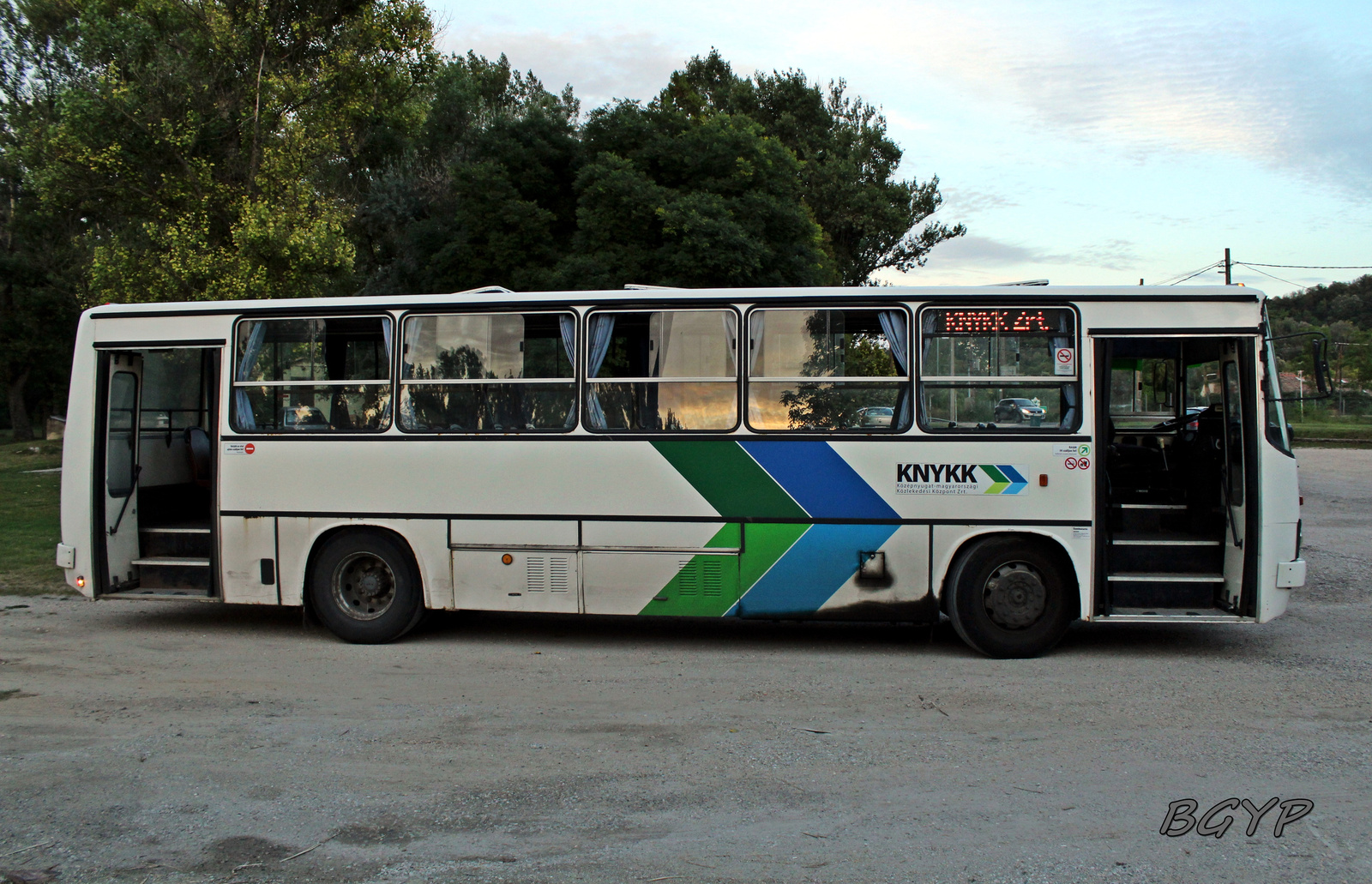 Ikarus 260.20M (DUD-631)