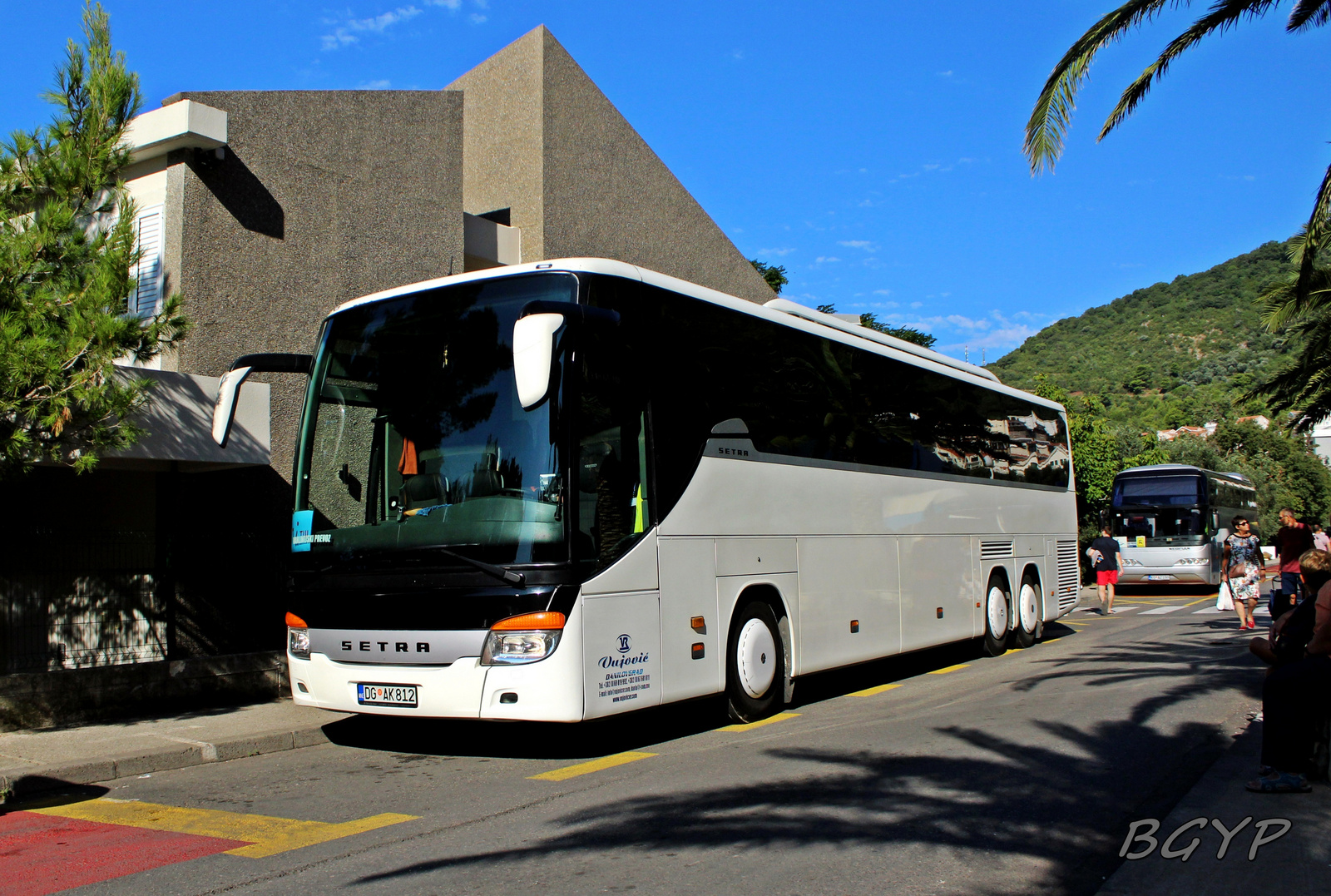 Setra S417 GT-HB (DG AK812)