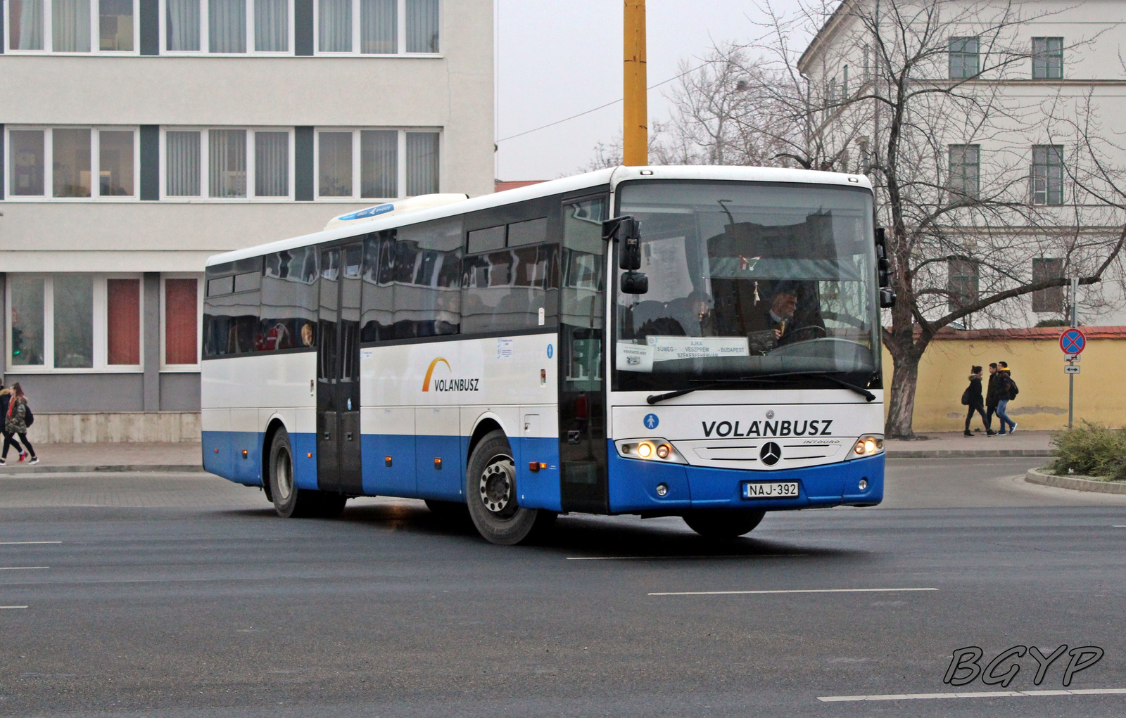 Mercedes-Benz Intouro (NAJ-392)