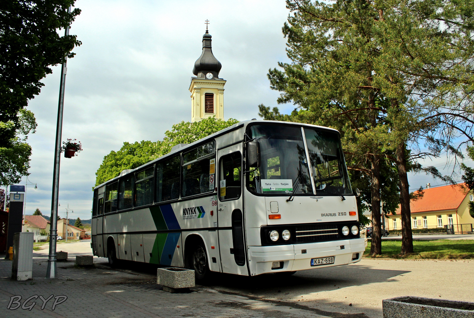 Ikarus 250.68 (KAZ-698)