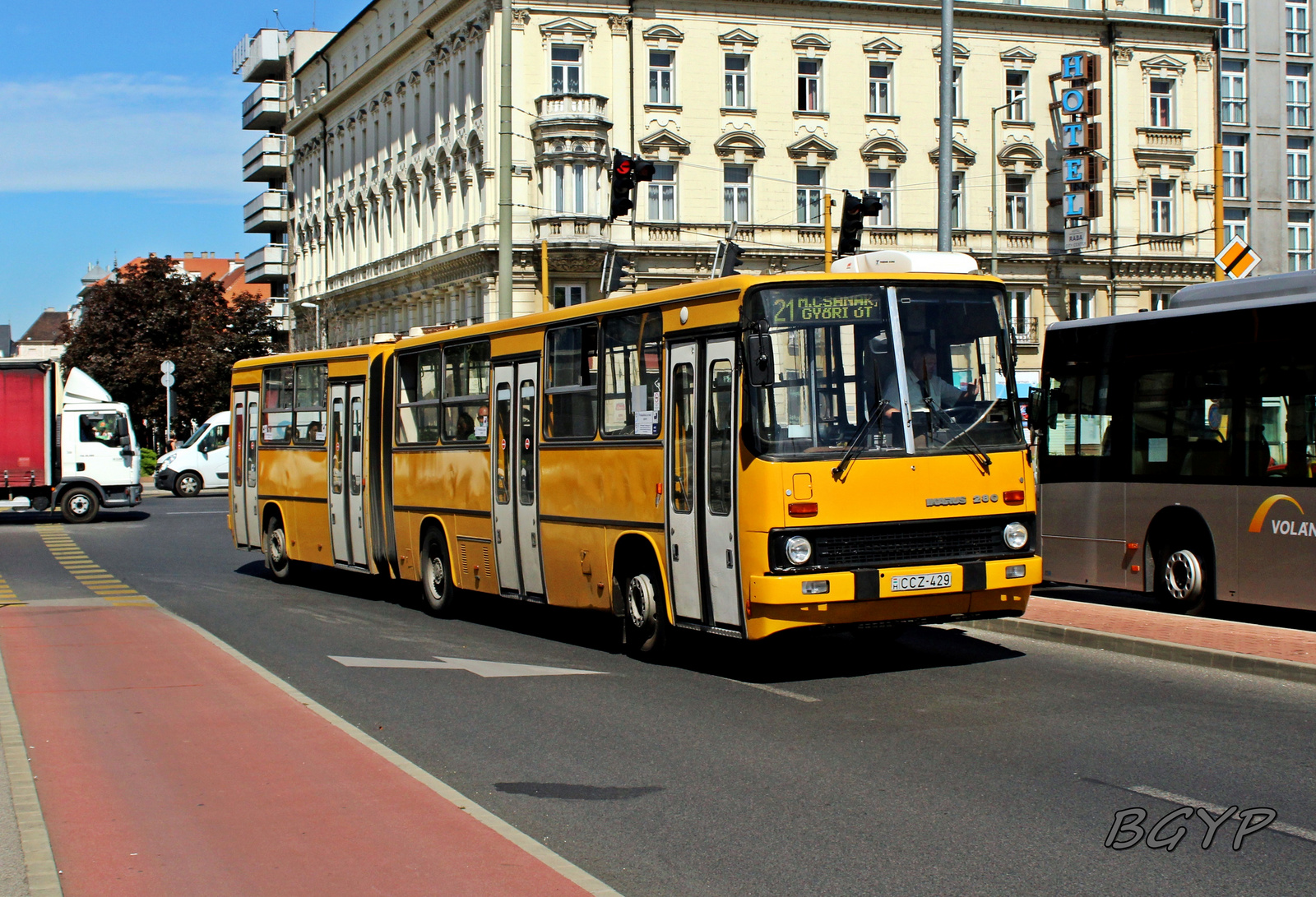 Ikarus 280.52 (CCZ-429)