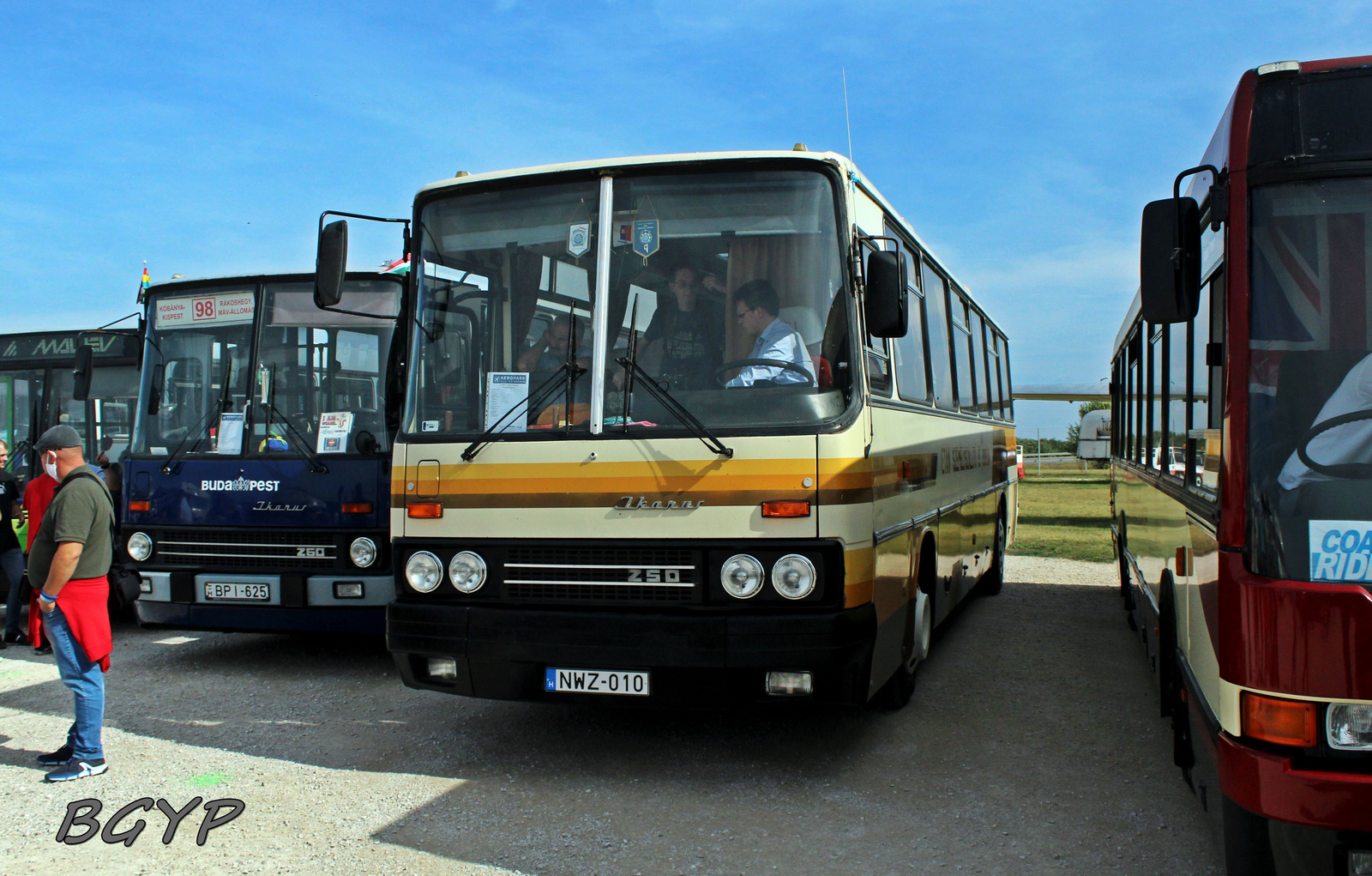 Ikarus 250.59 (NWZ-010)