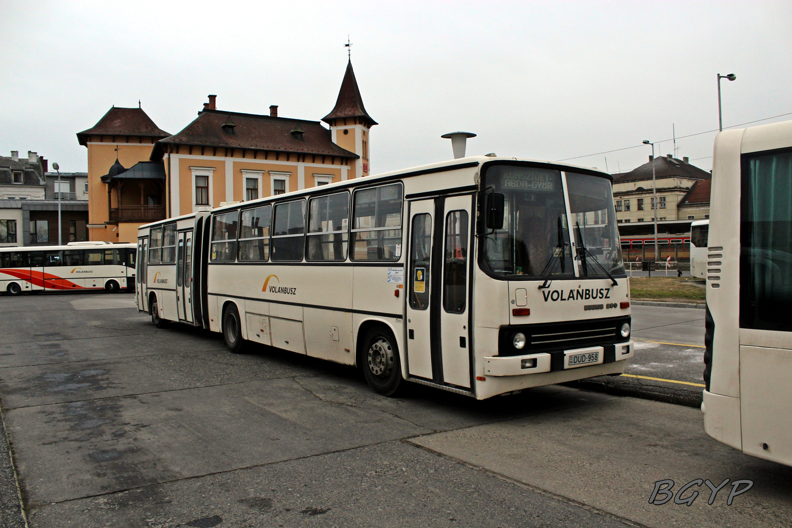 Ikarus 280.30M (DUD-958)