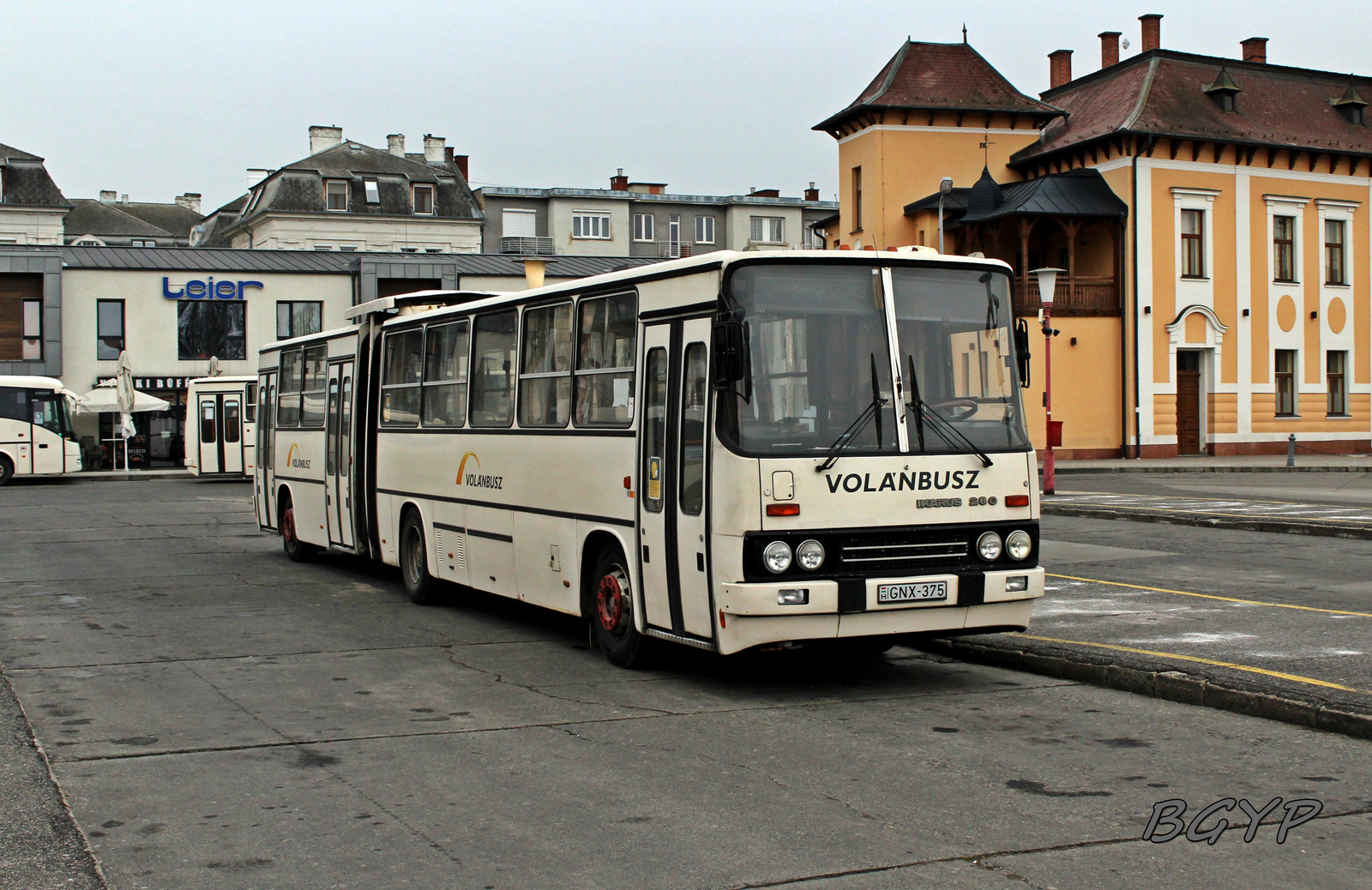 Ikarus 280.40M (GNX-375)