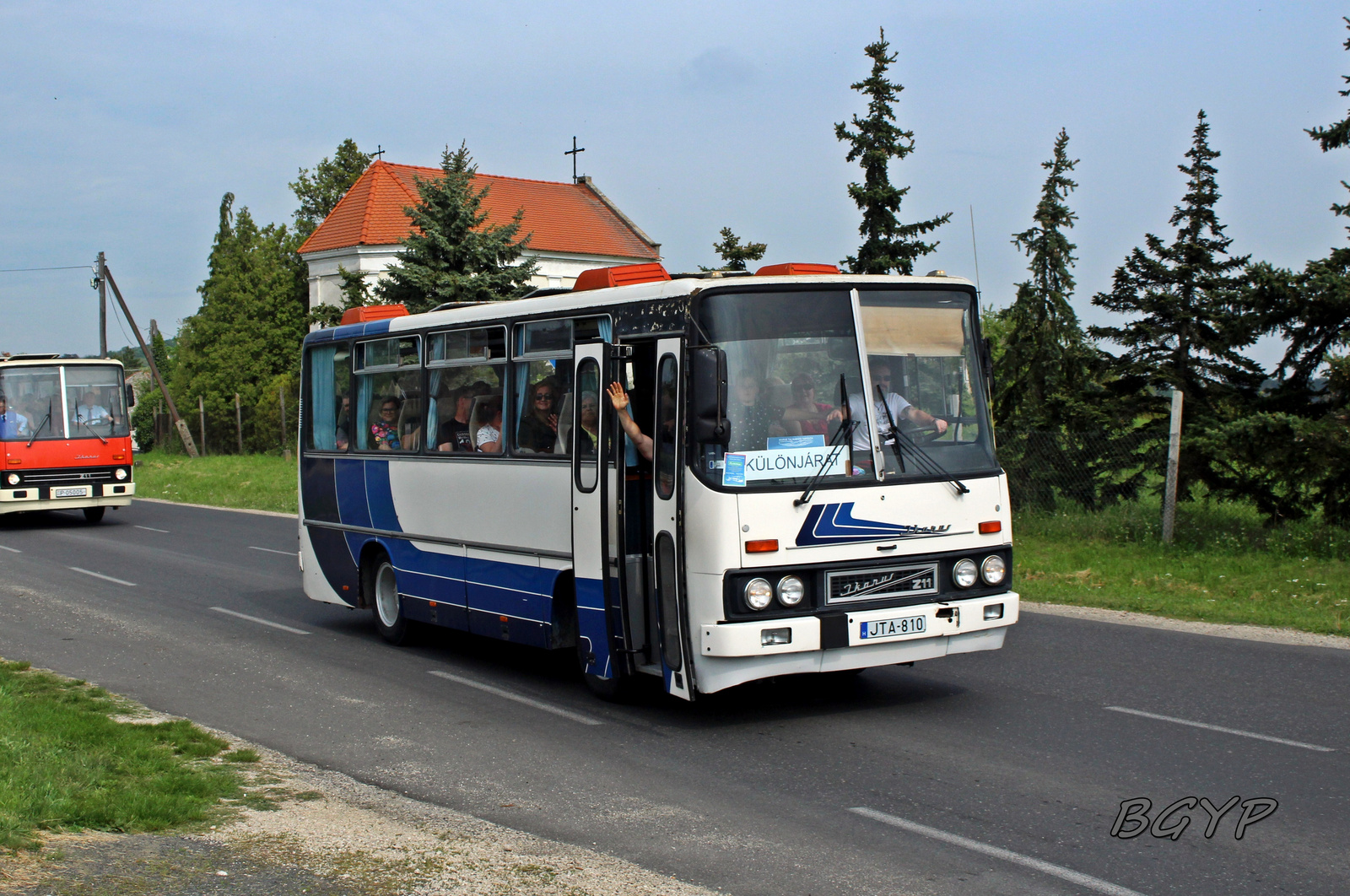 Ikarus 211.52 (JTA-810)