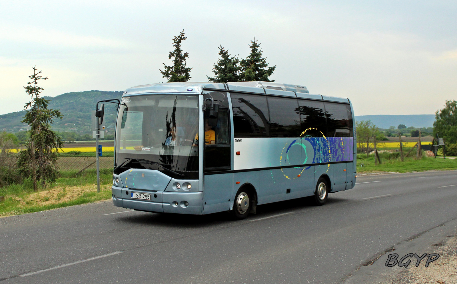 Ikarus E13.50 (LSR-296)