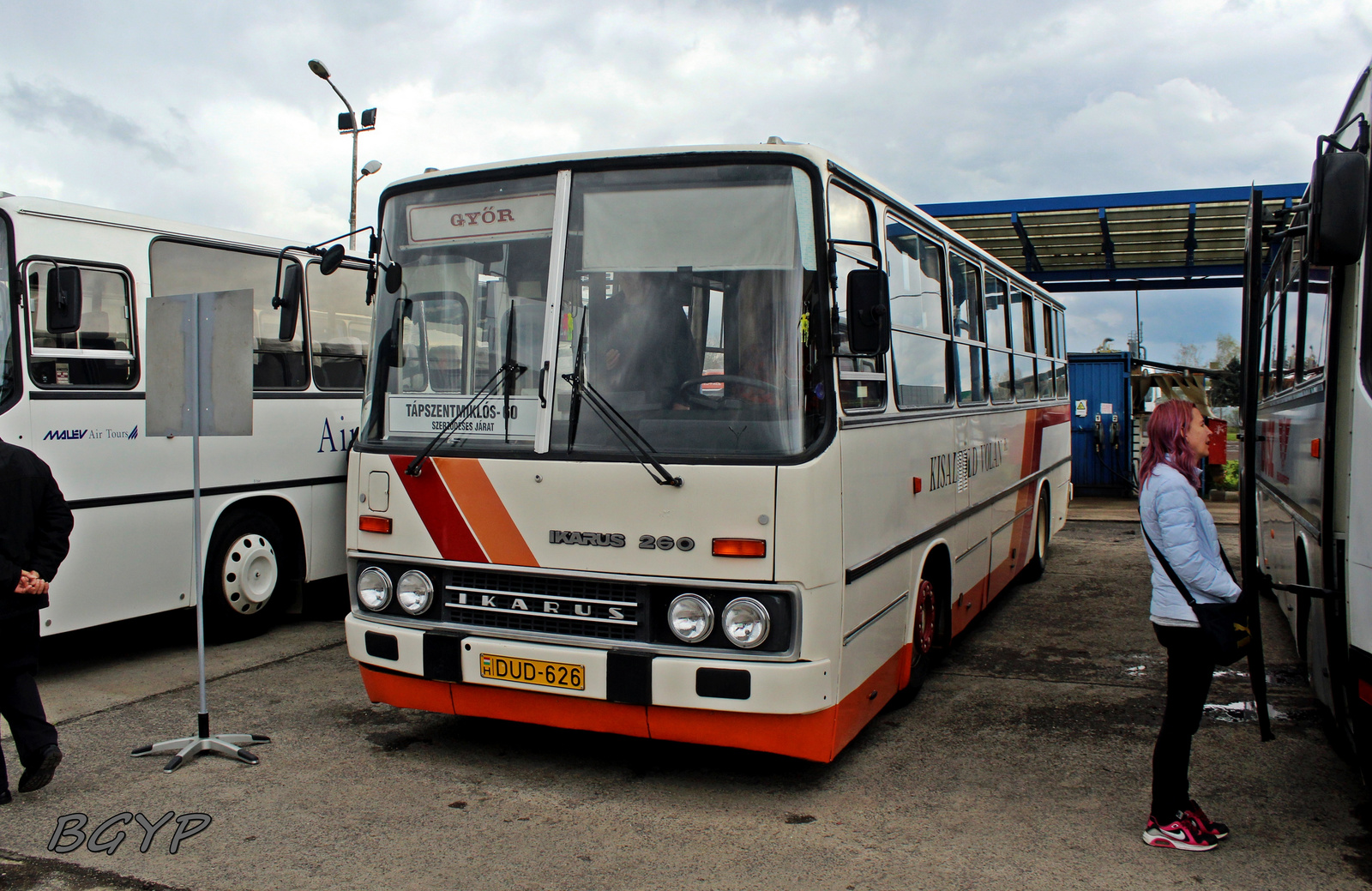 Ikarus 260.20M (DUD-626)