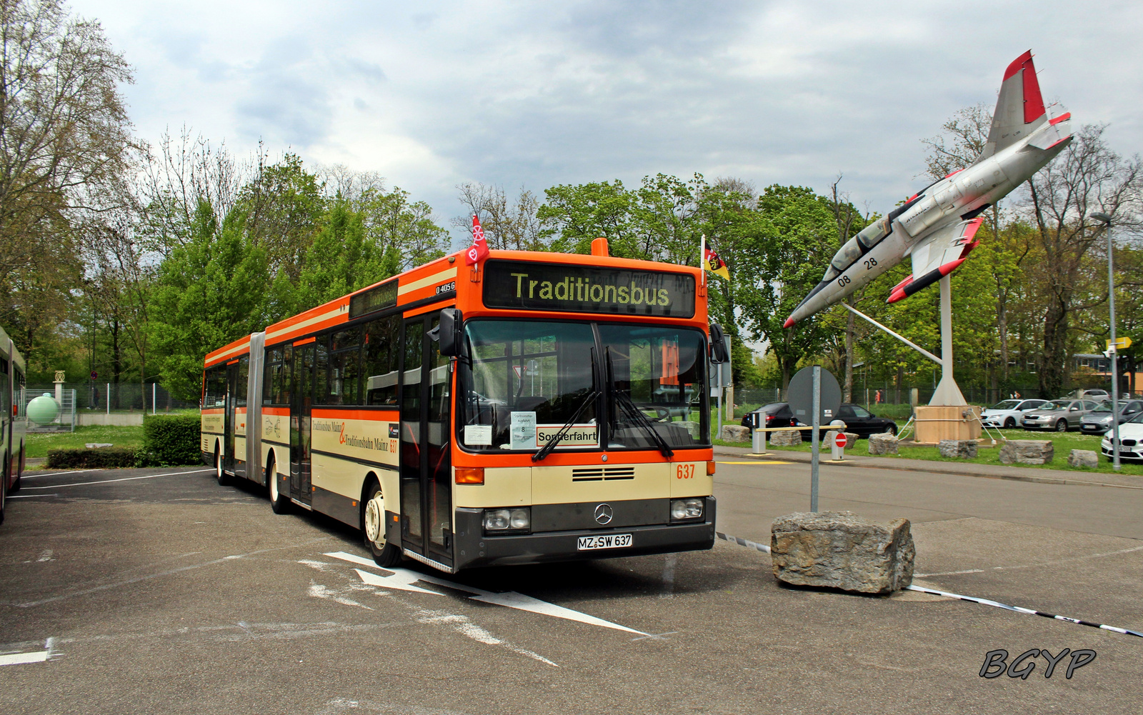 Mercedes-Benz O405G (MZ-SW 637)