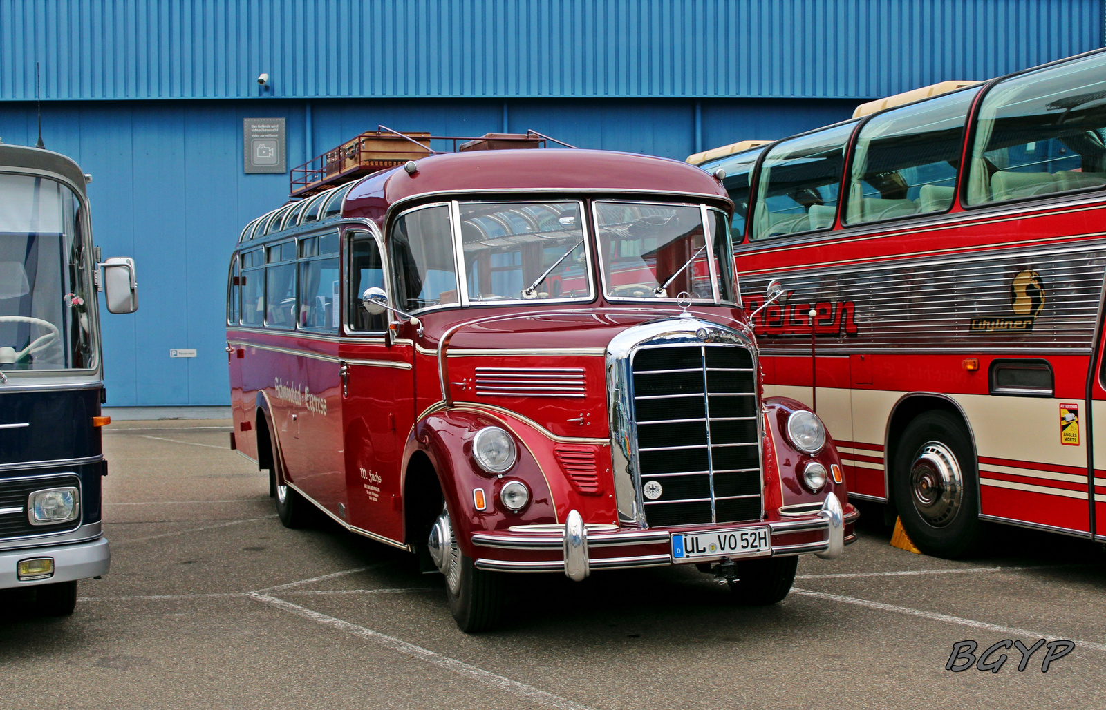 Mercedes-Benz O3500 (UL-VO 52H)