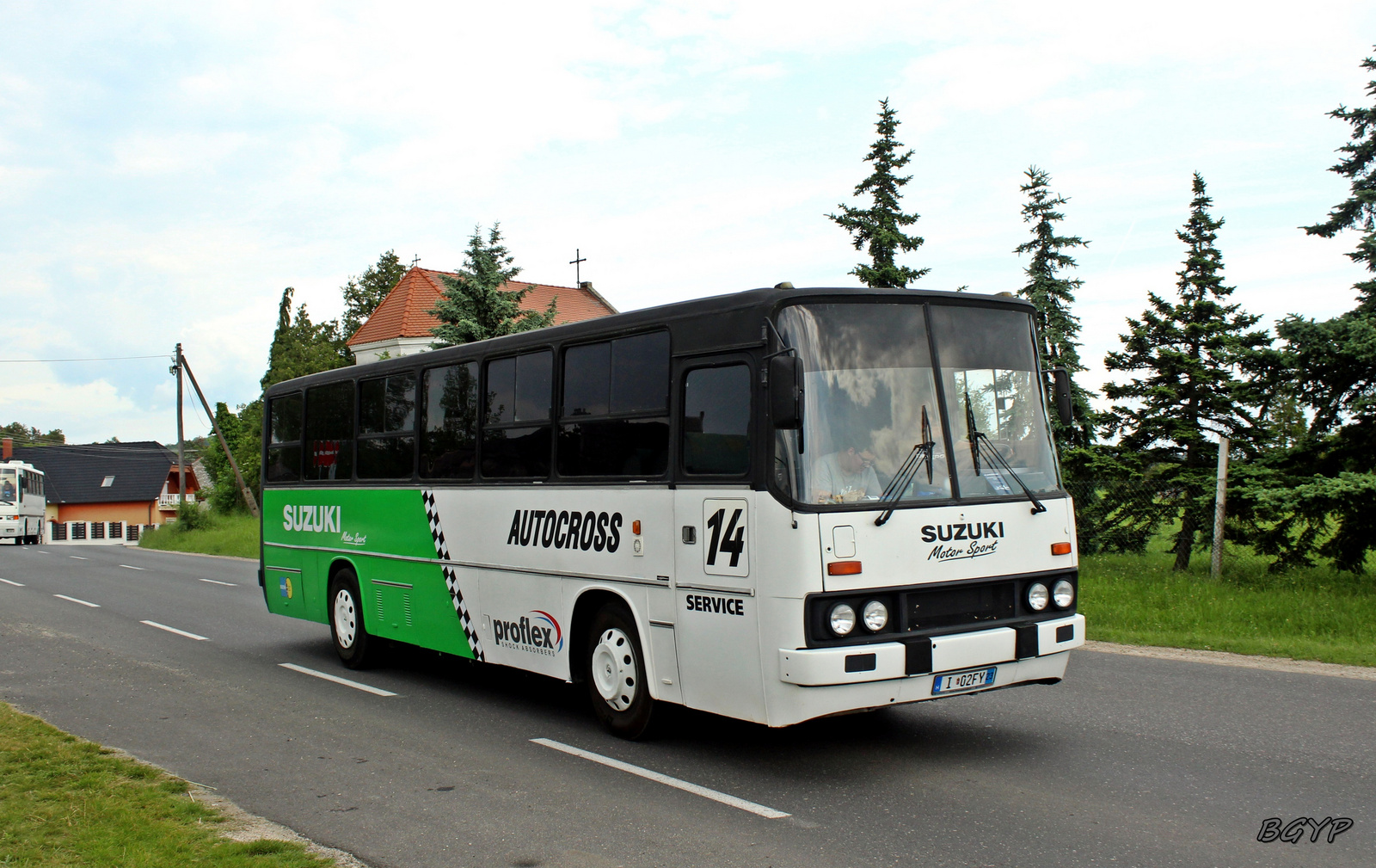 Ikarus 260 (I-02FY)