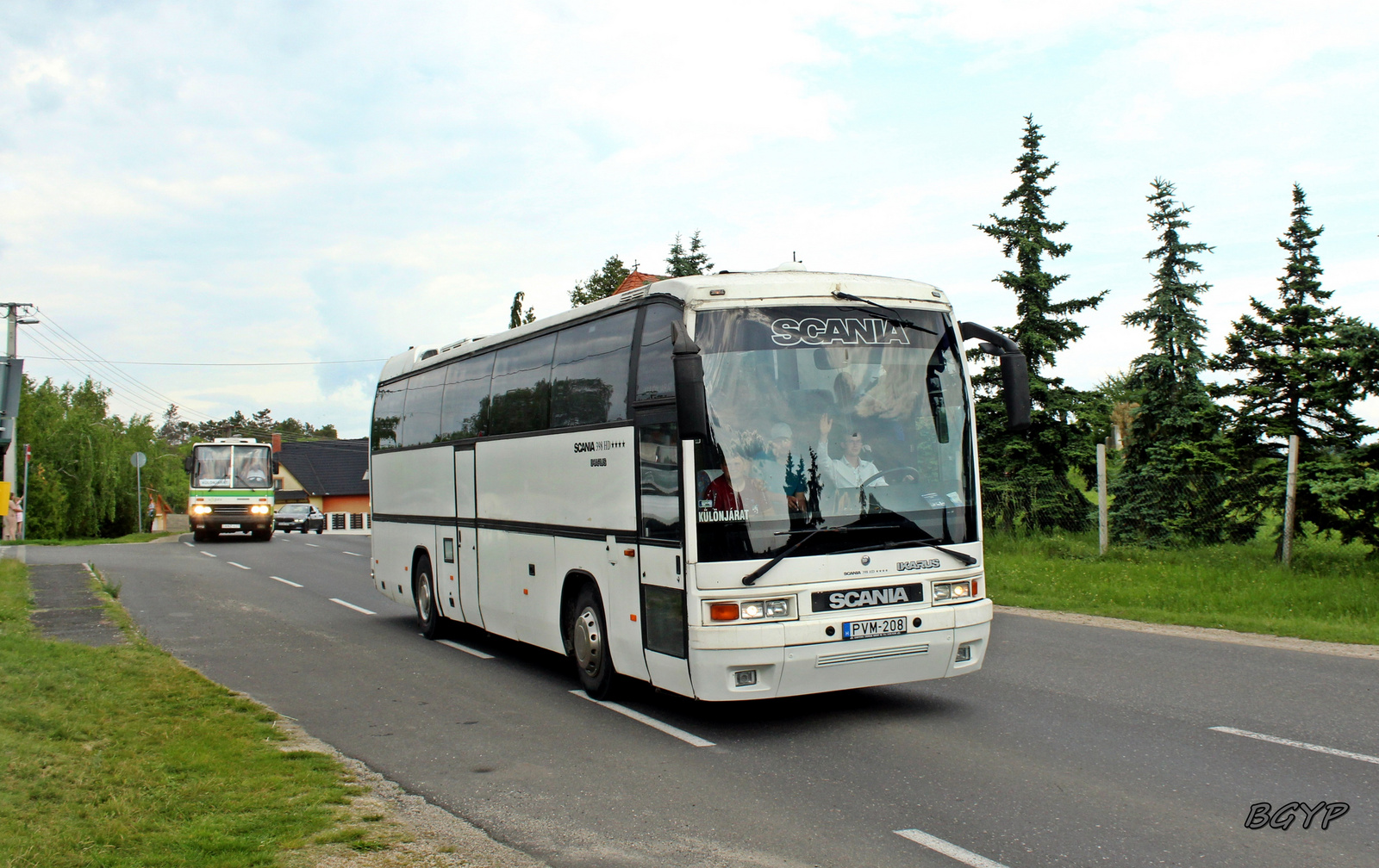 Ikarus 398.01 (PVM-208)