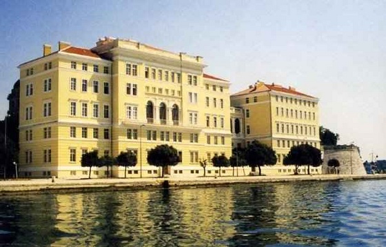 Zadar kiadó szállás  <a href="http://www.horvatapartman.eu" rel=