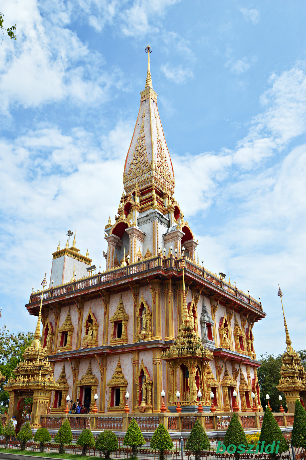 DSC 0165 Phuket, Chalong templom