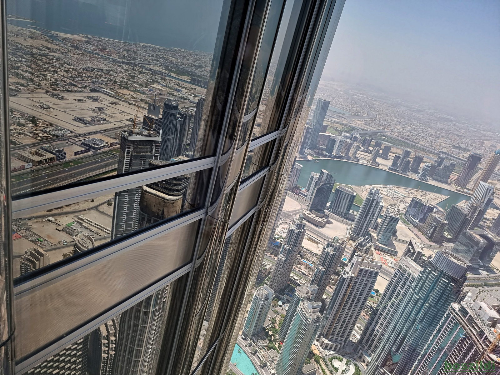 Burj Khalifa tükörkép