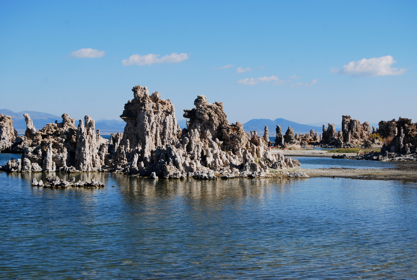 US12 0924 009 Mono Lake, CA